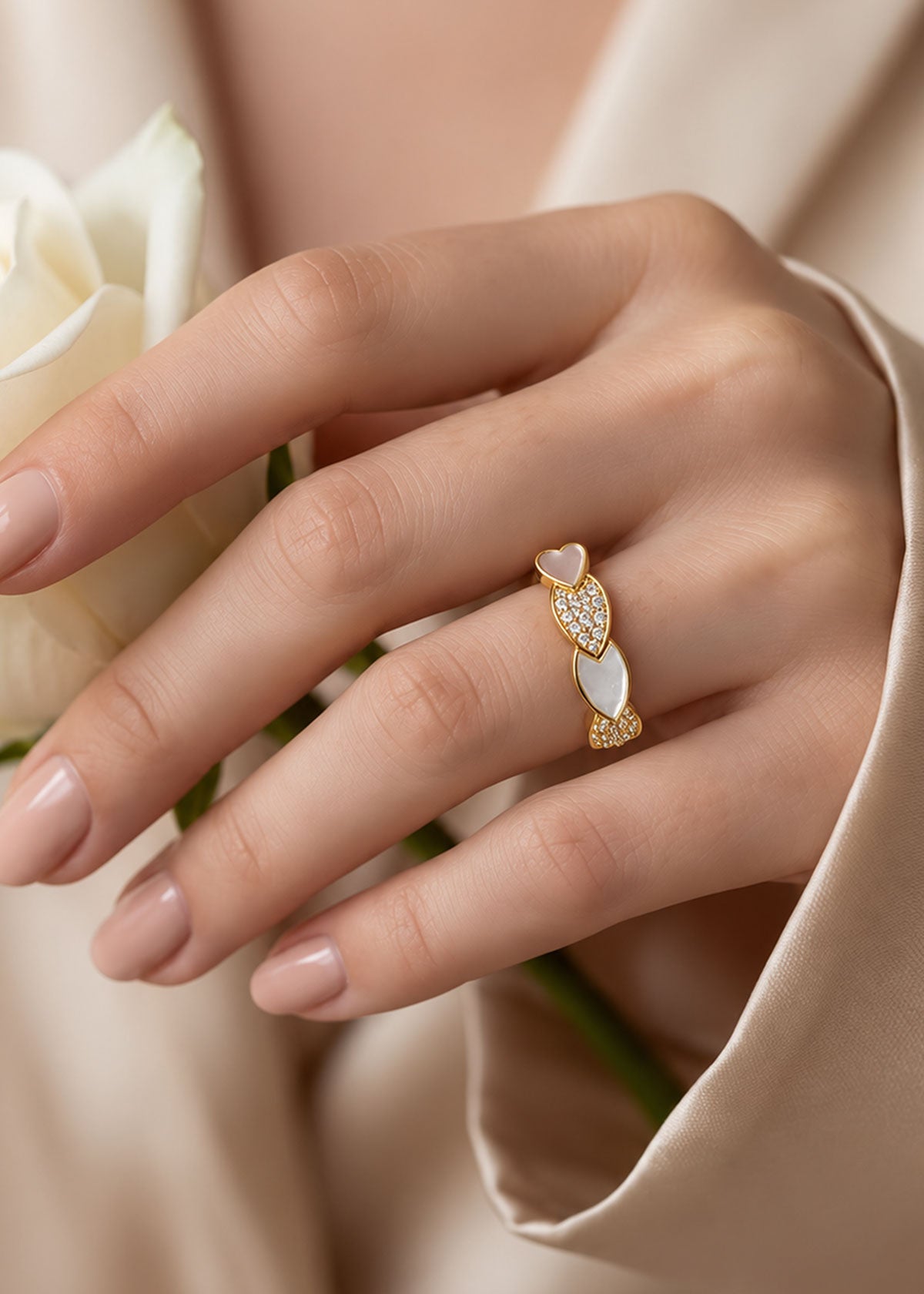Romantic Mother Of Pearl & Cubic Zircon Heart Band Delicate Adjustable Finger Ring For Women