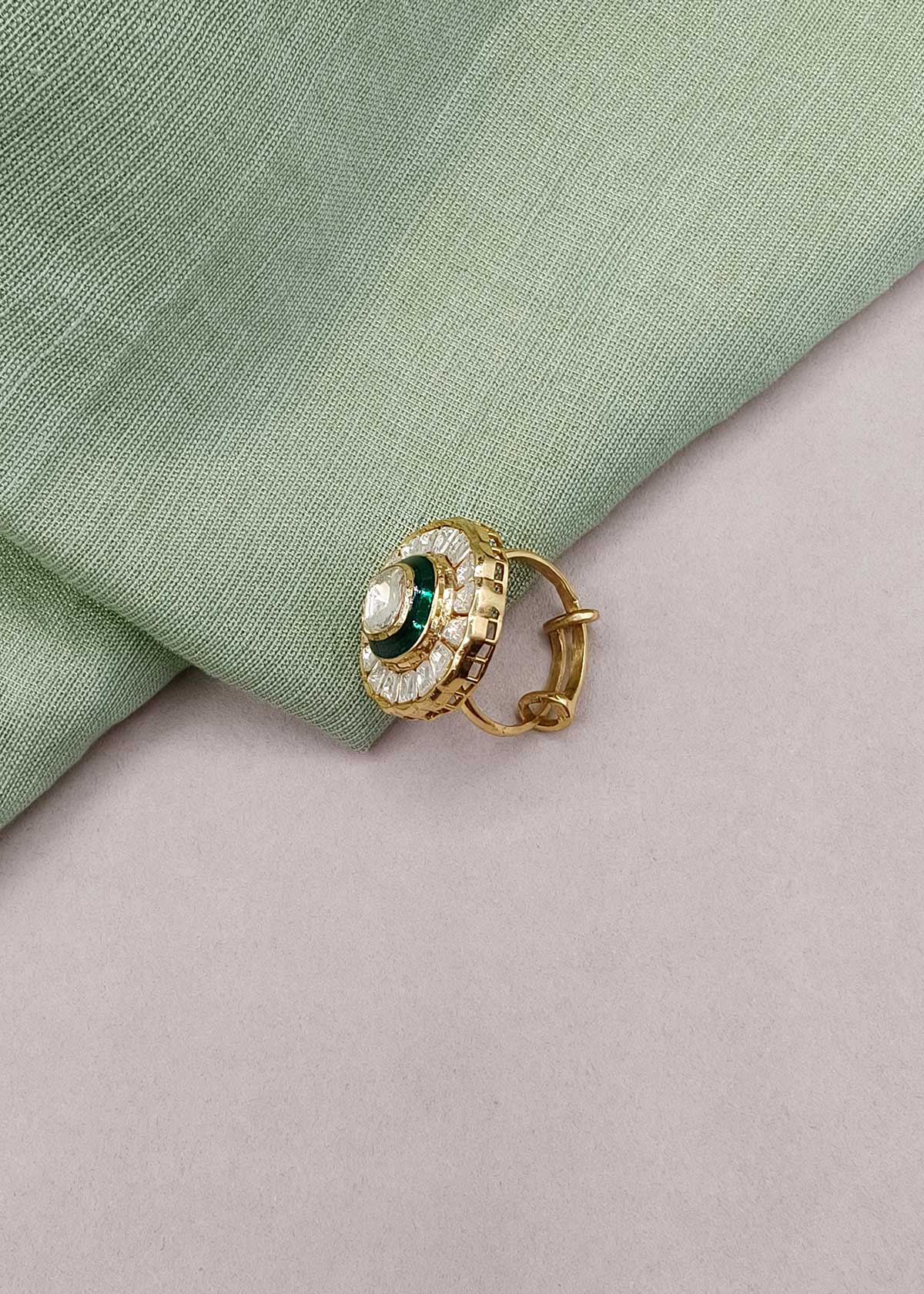 Timeless Emerald-Toned Meena Halo Kundan Finger Ring For Women