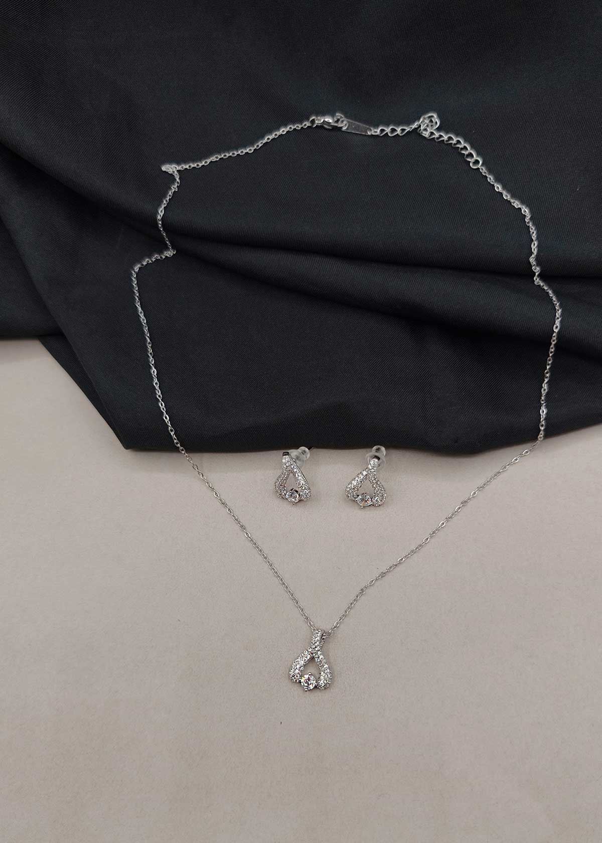 Imperial Micro Pavé Cubic Zircon Twist Solitaire Delicate Pendant Set With Chain For Women