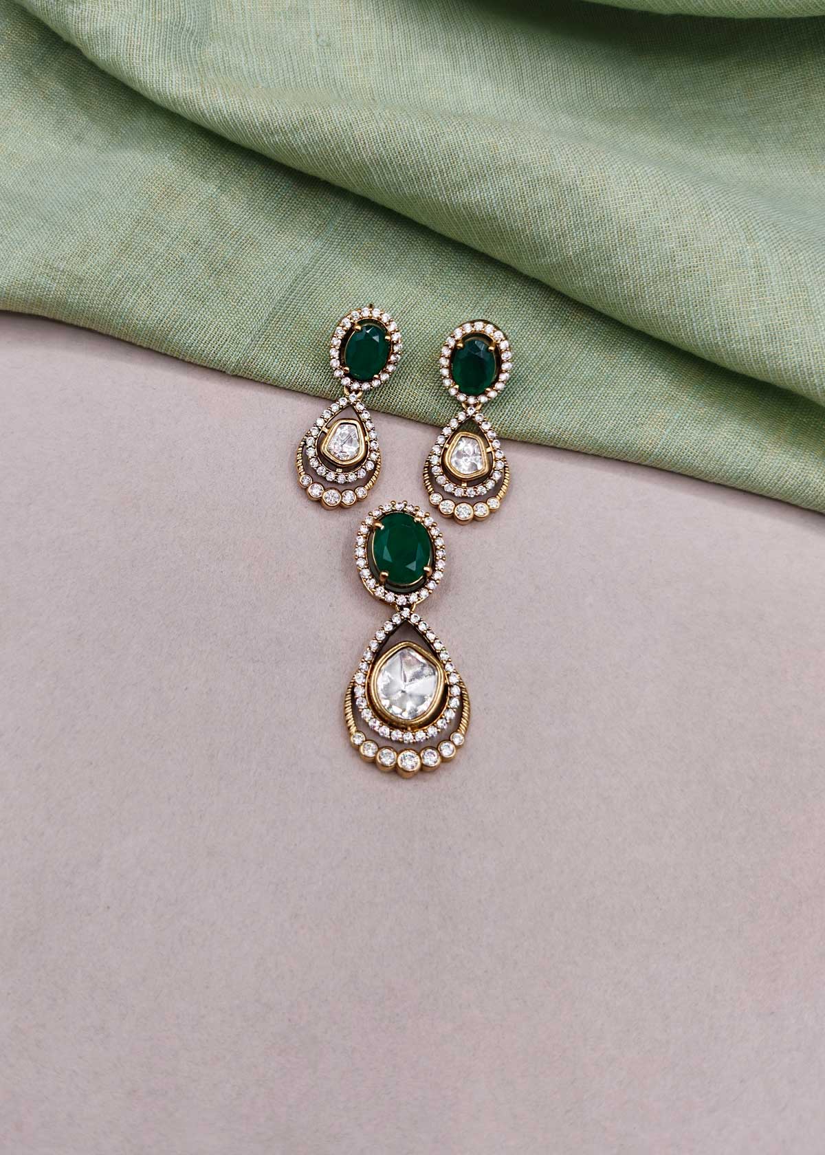 Regal Oval Gemstone, Cubic Zircon & Teardrop Kundan Big Pendant Set For Women