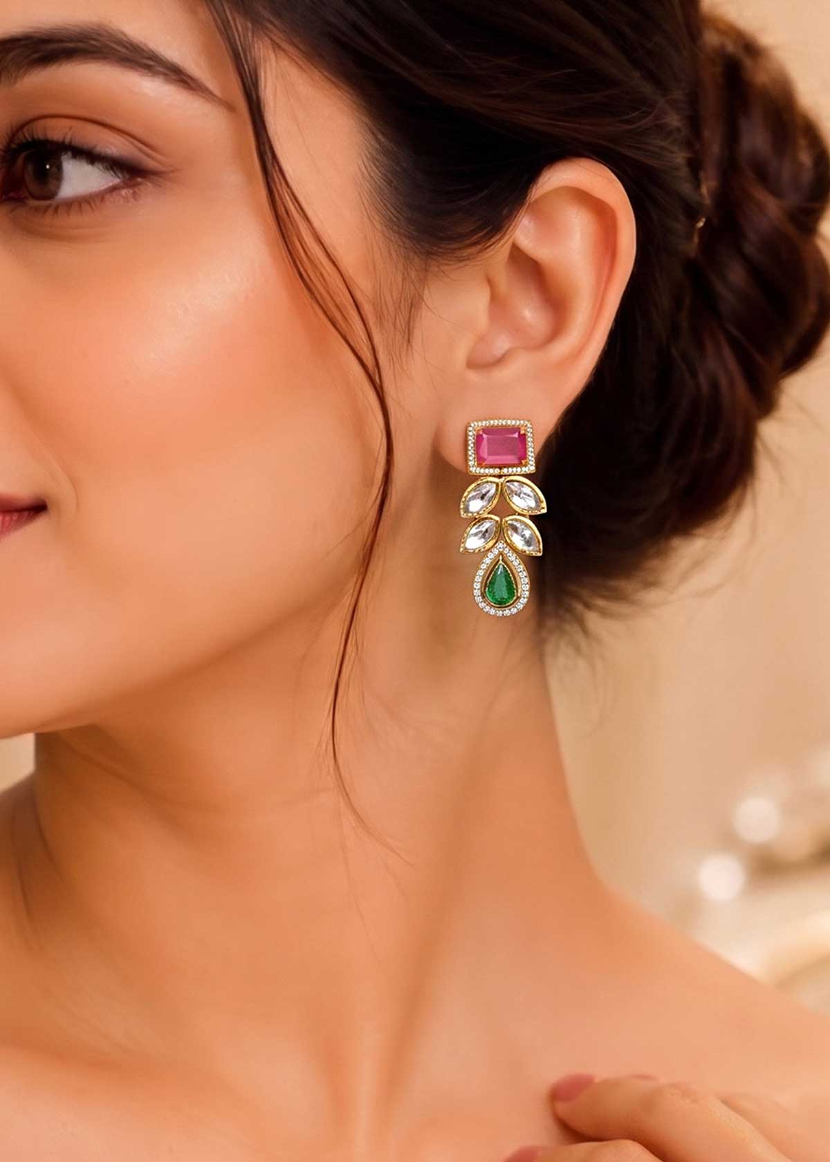 Vintage Kundan Leaf & Cubic Zircon Heavy Pendant Set With Textured Chain For Women
