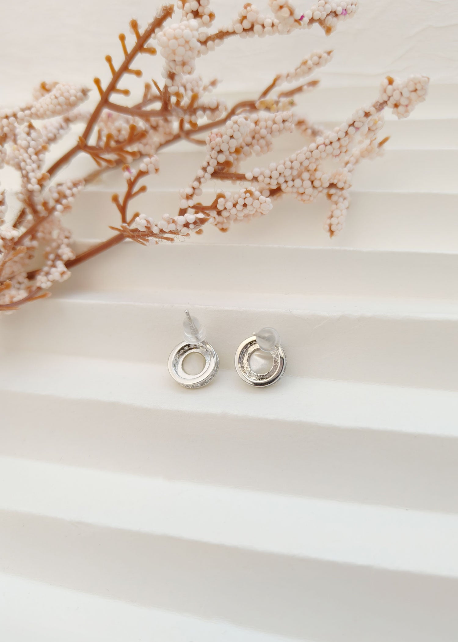 Mother Of Pearl Stud Small Earring