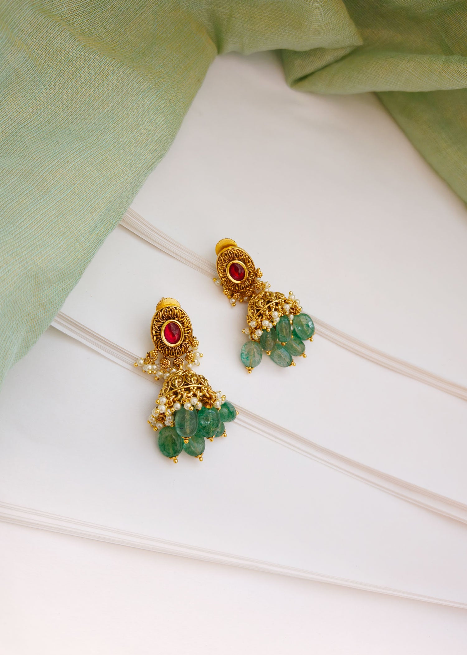 Short Antique Gold Big Pendant Necklace set