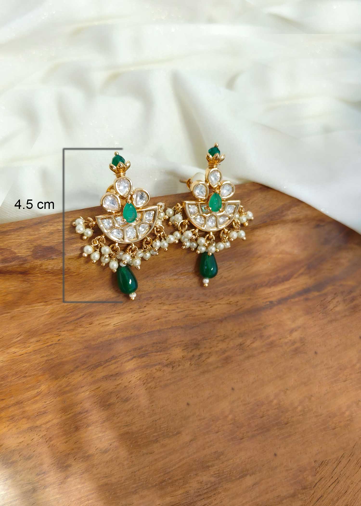 Kundan Dark Green Beads Short Necklace Set