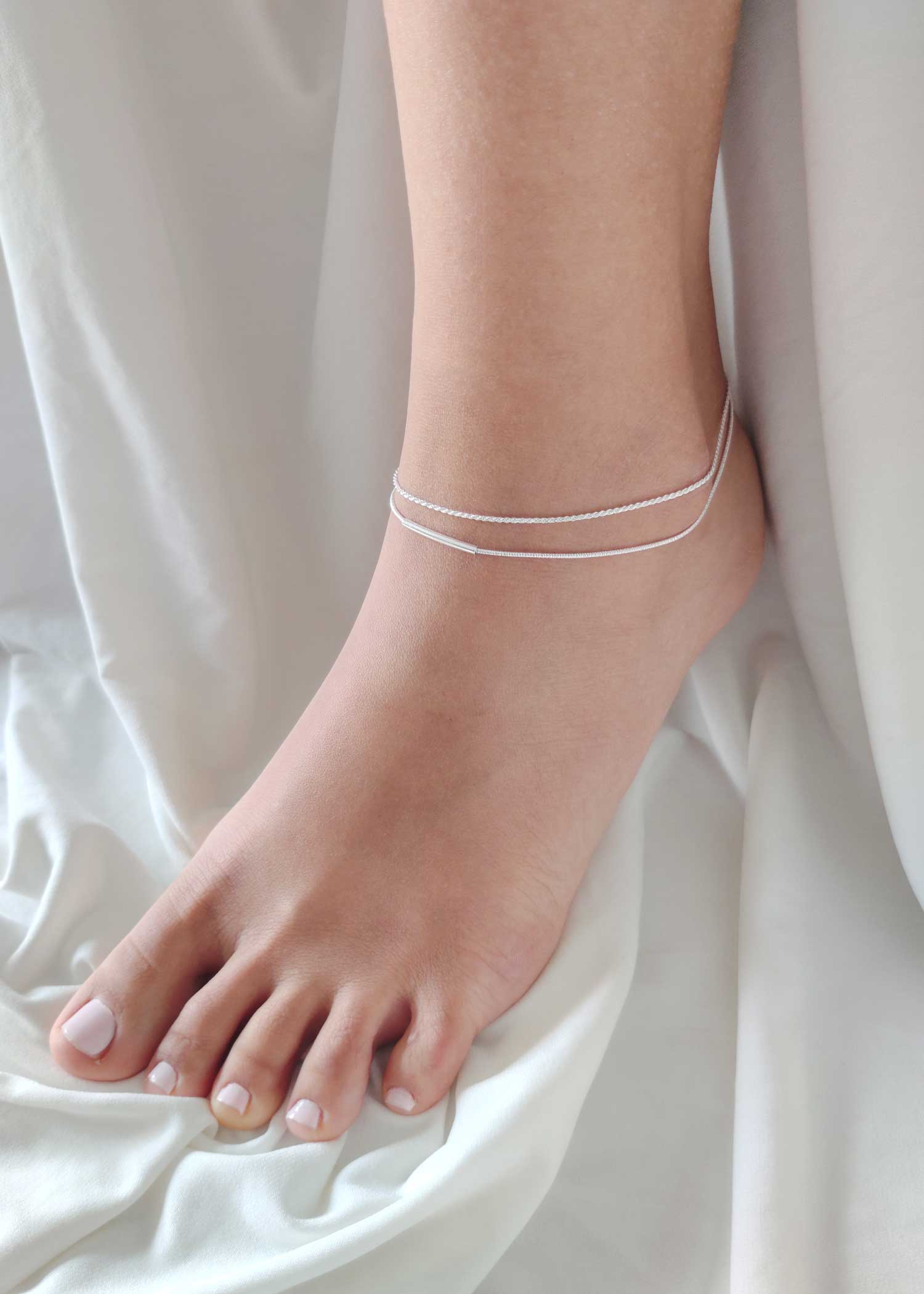 92.5 Sterling Silver Delicate Two Line Payal/Anklet
