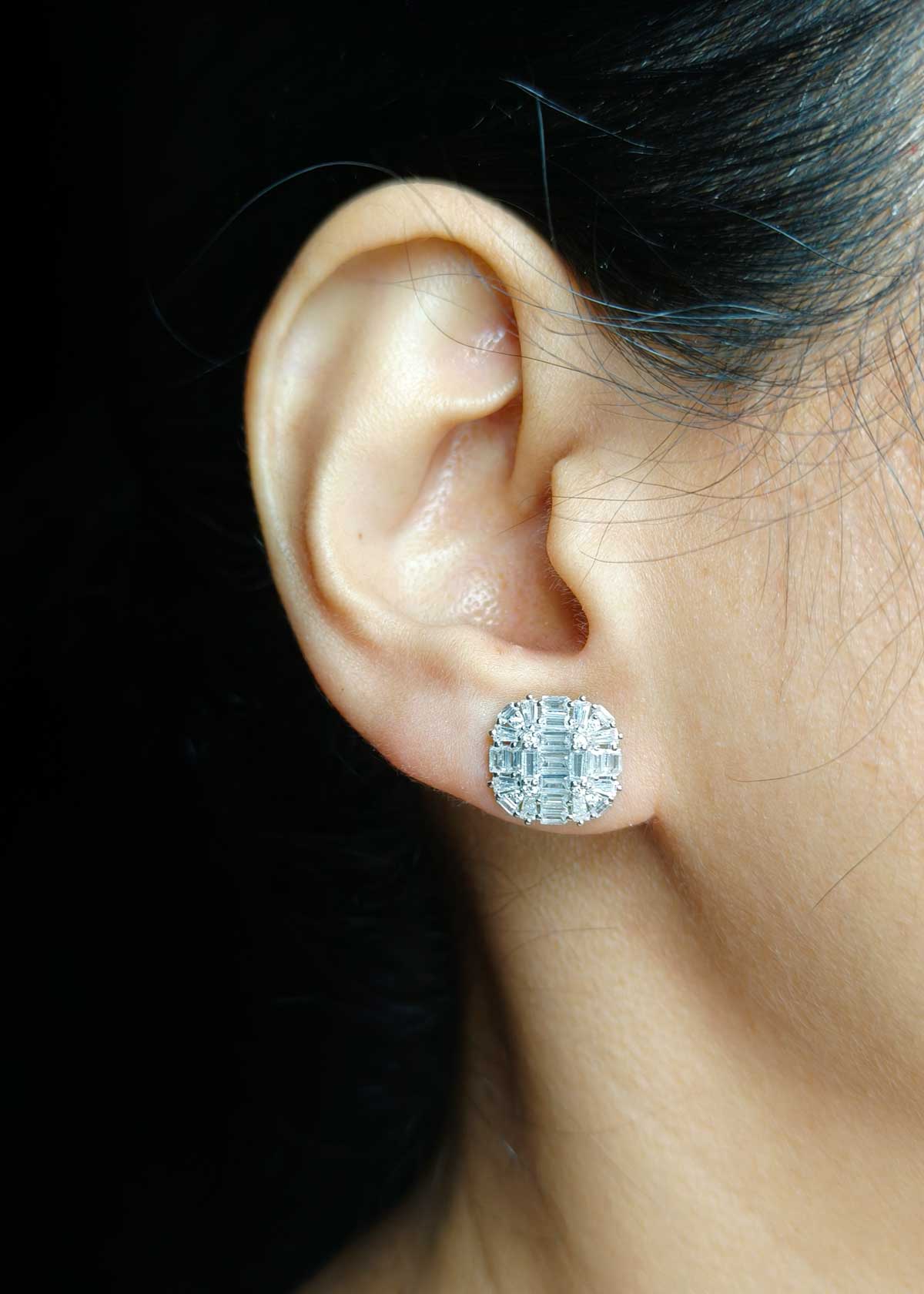 92.5 Sterling Silver Baguette Cut White Cubic Zircon Pendant Set