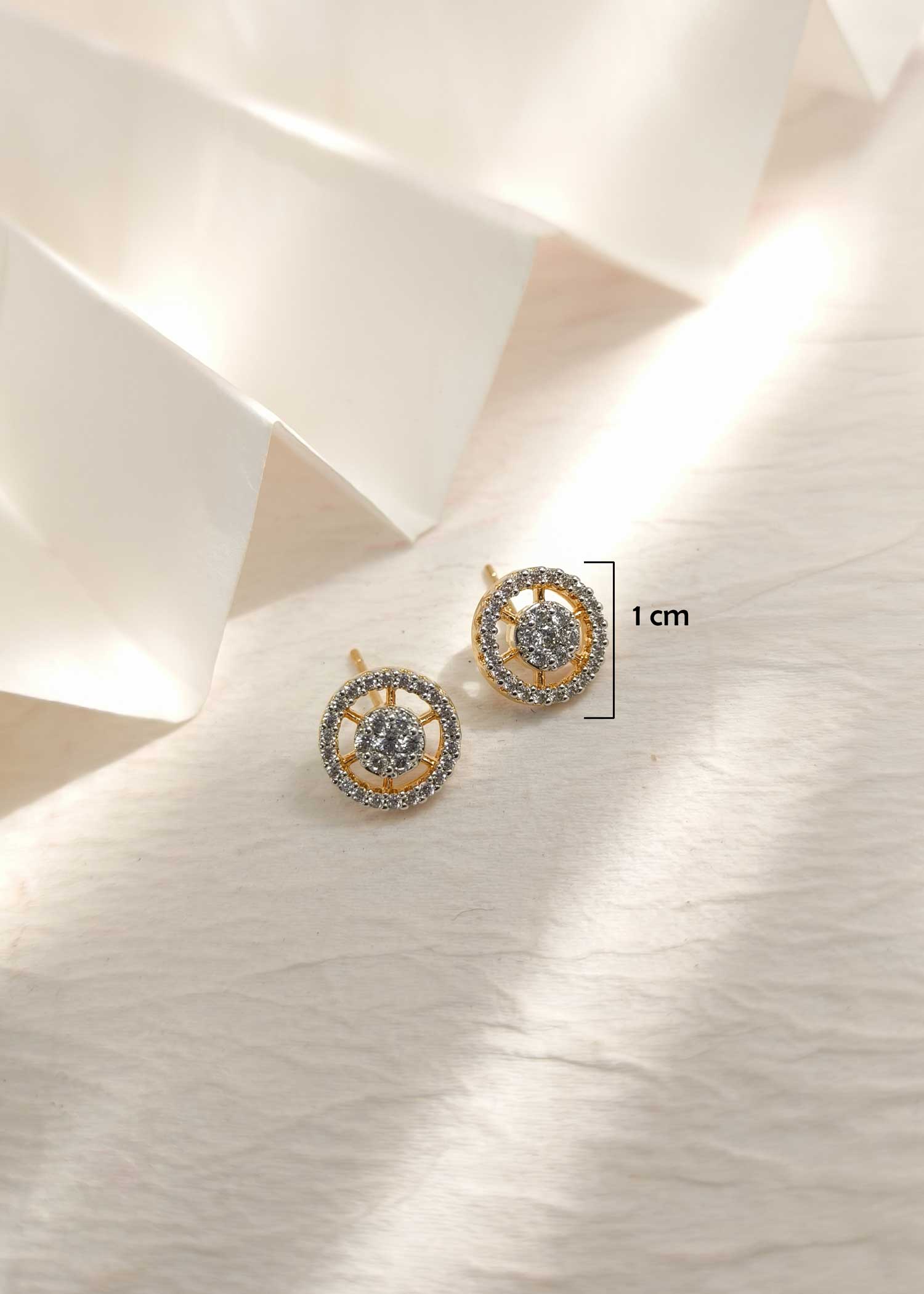 Round Shape Diamond Stud Earring