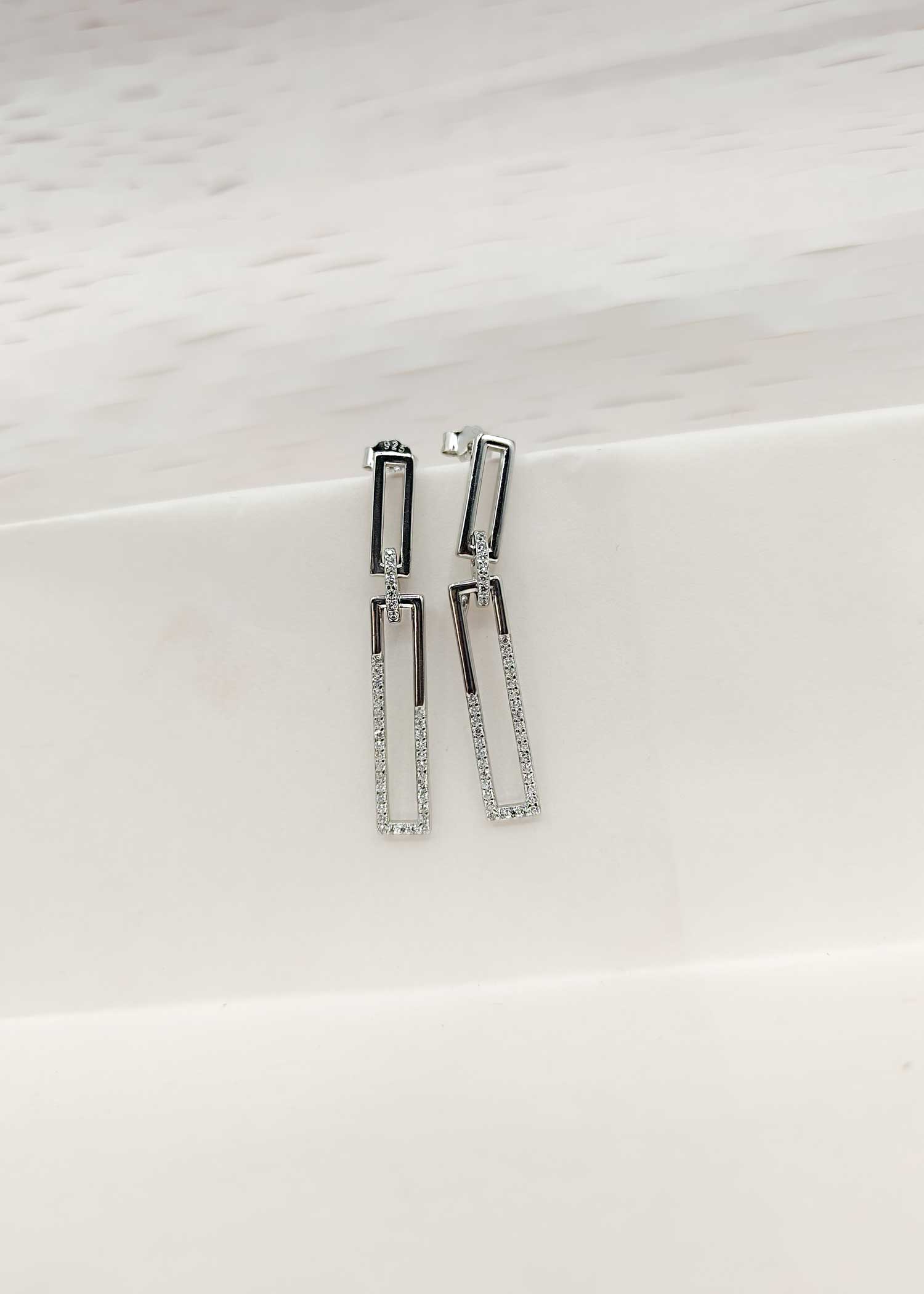 92.5 sterling silver earring