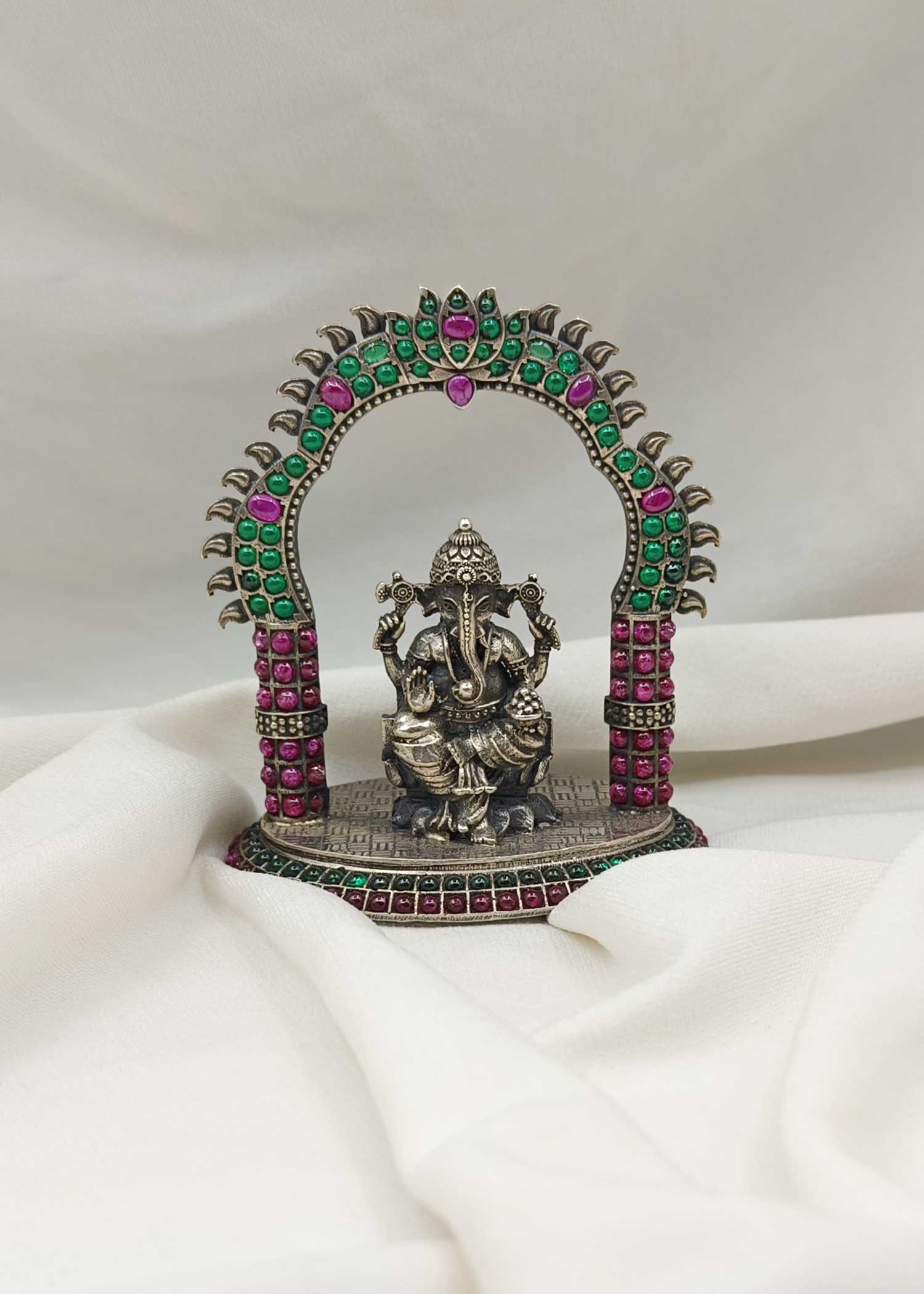 925 Sterling Silver Ganesha Idol