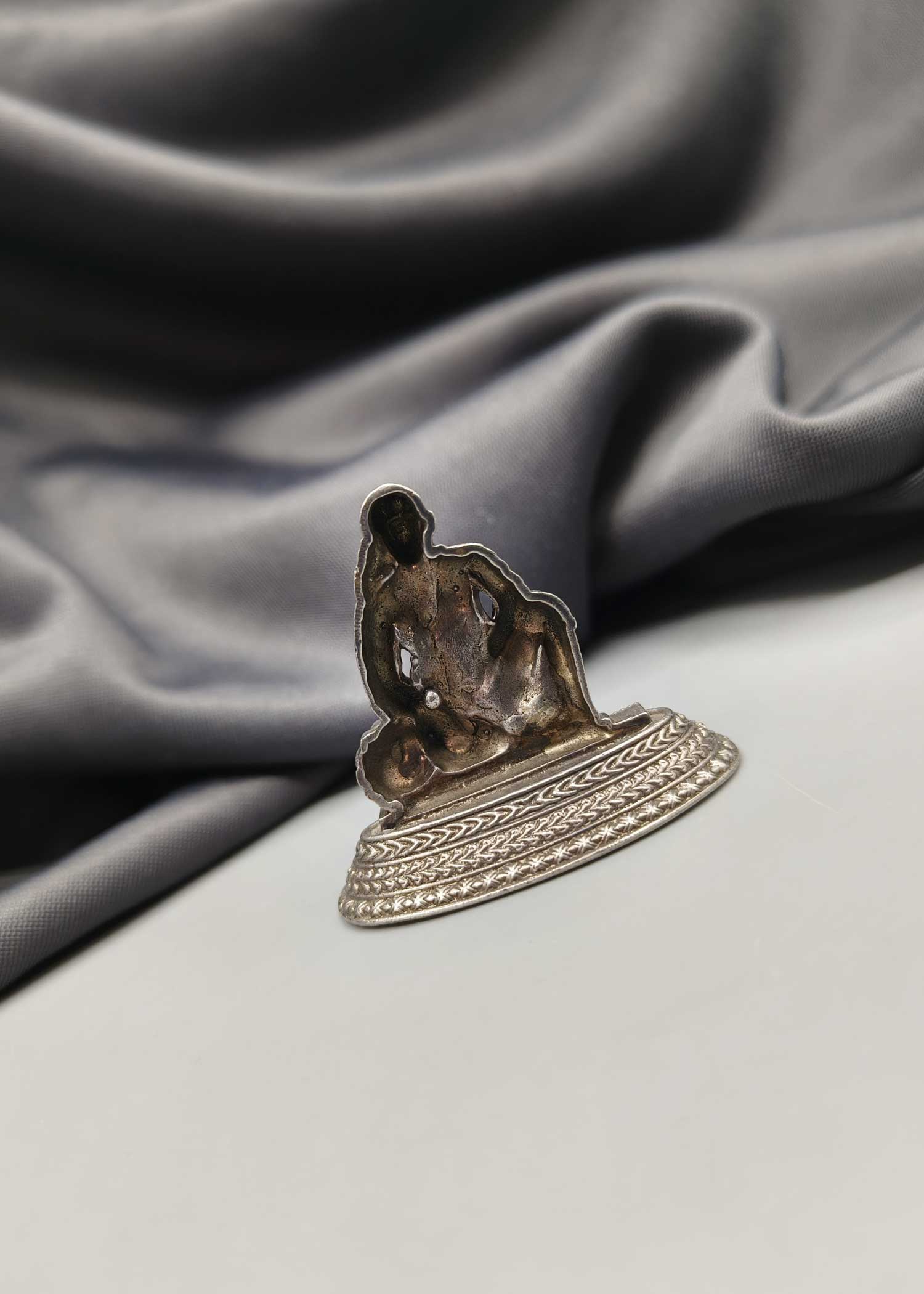 92.5 Sterling Silver Seated Sai Baba Idol