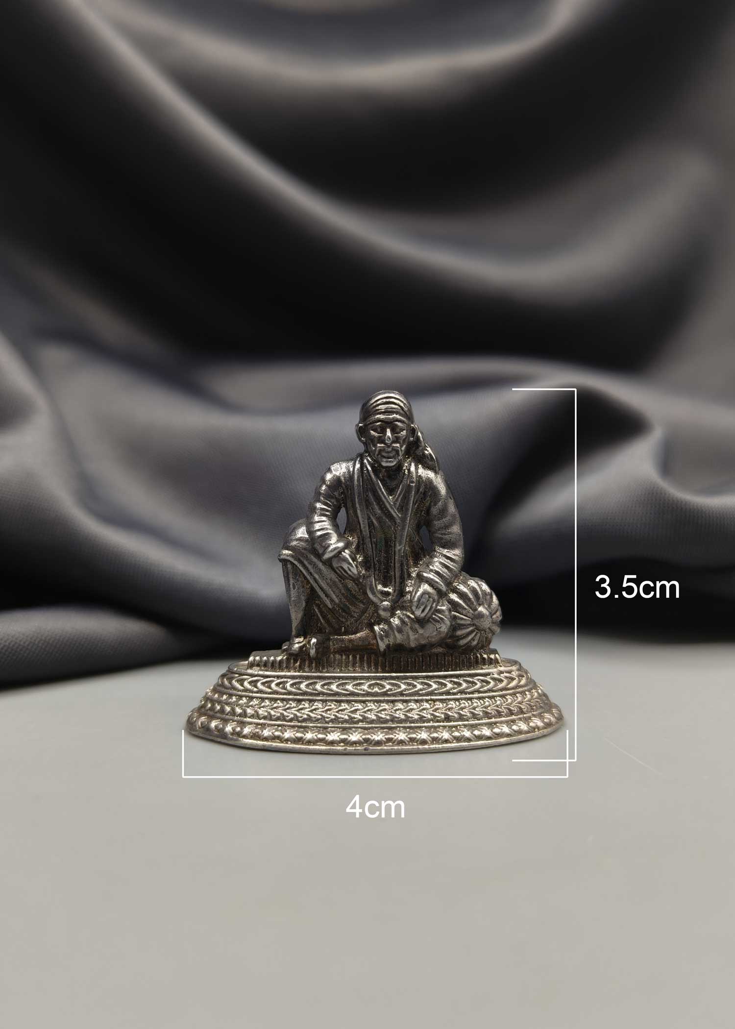 92.5 Sterling Silver Seated Sai Baba Idol