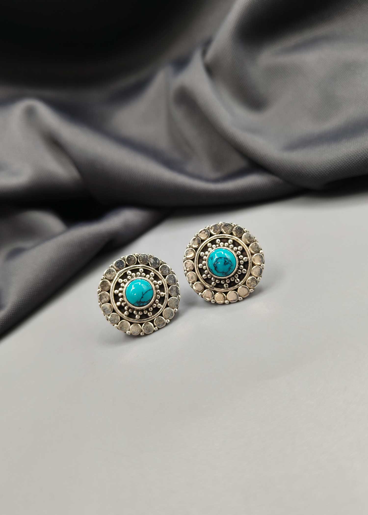 92.5 Sterling Silver Single Stone Stud Earring