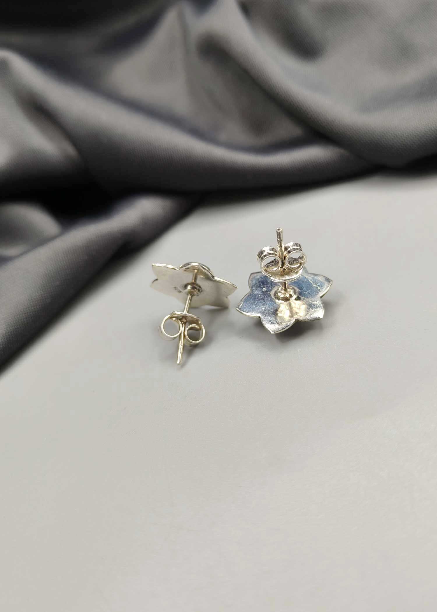 92.5 Sterling Silver Flower Stud Earring