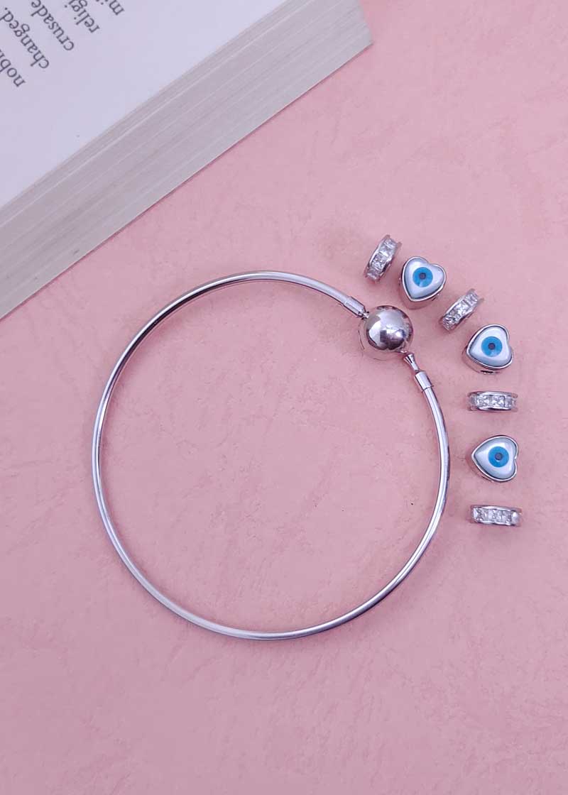 92.5 Sterling Silver Zircon Heart Shape Evil Eye Women Charms Kada Bracelet