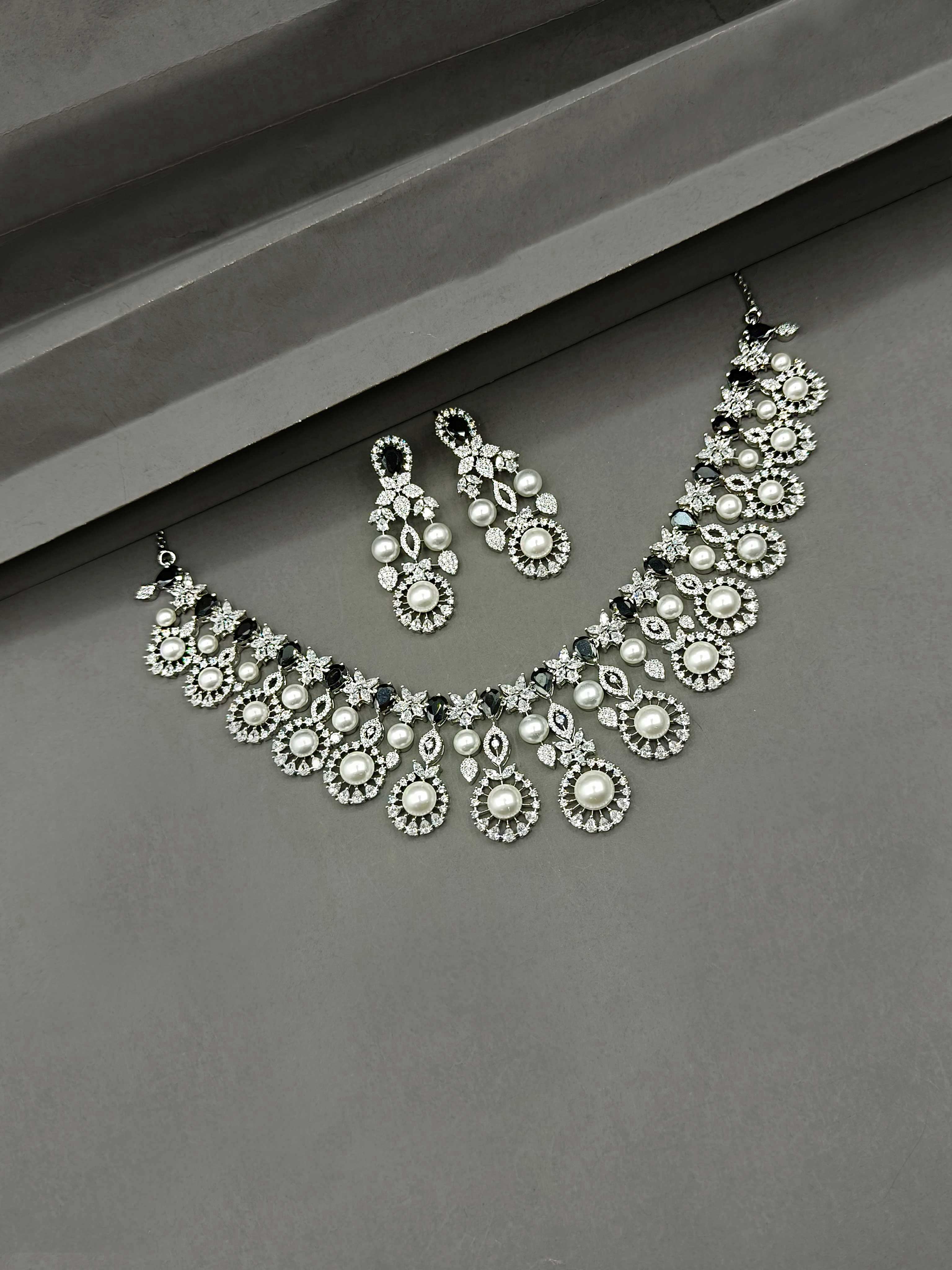 Zircon Necklace Set