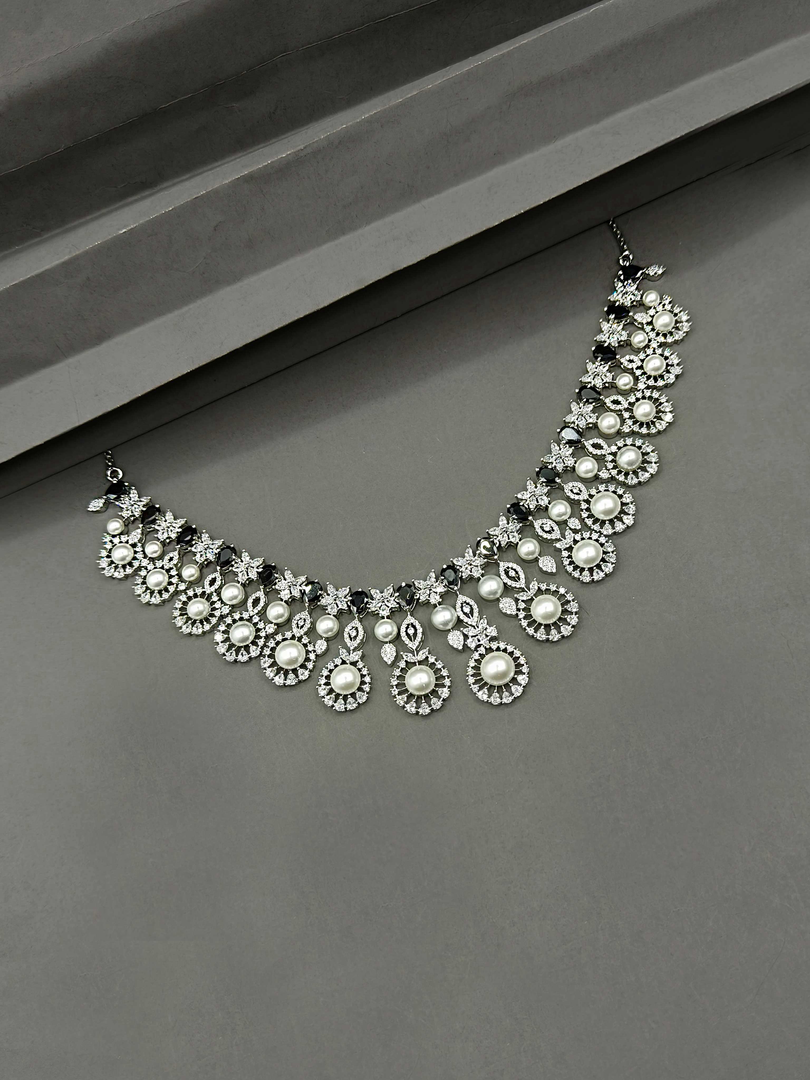 Zircon Necklace 