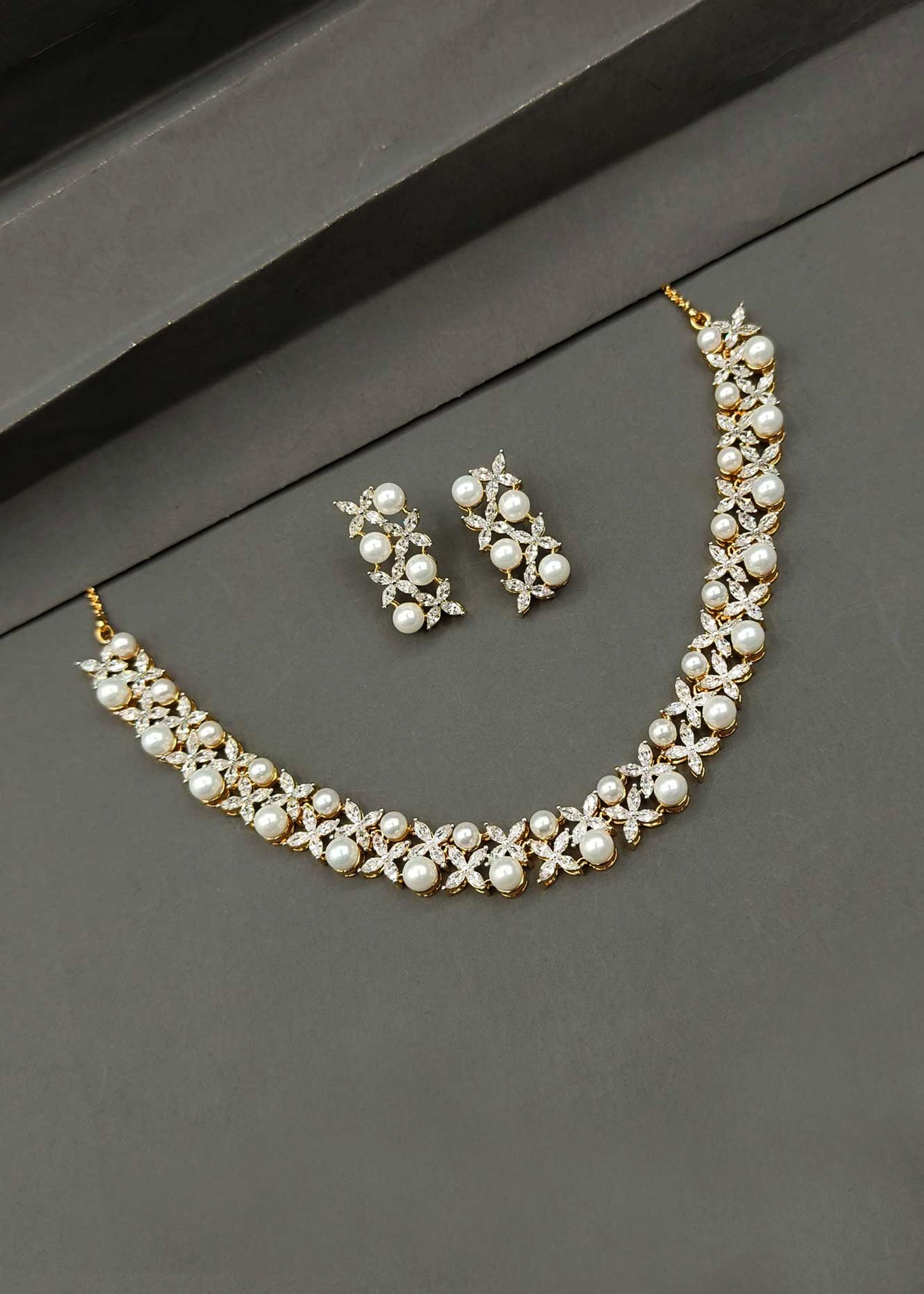 Zircon Necklace Set