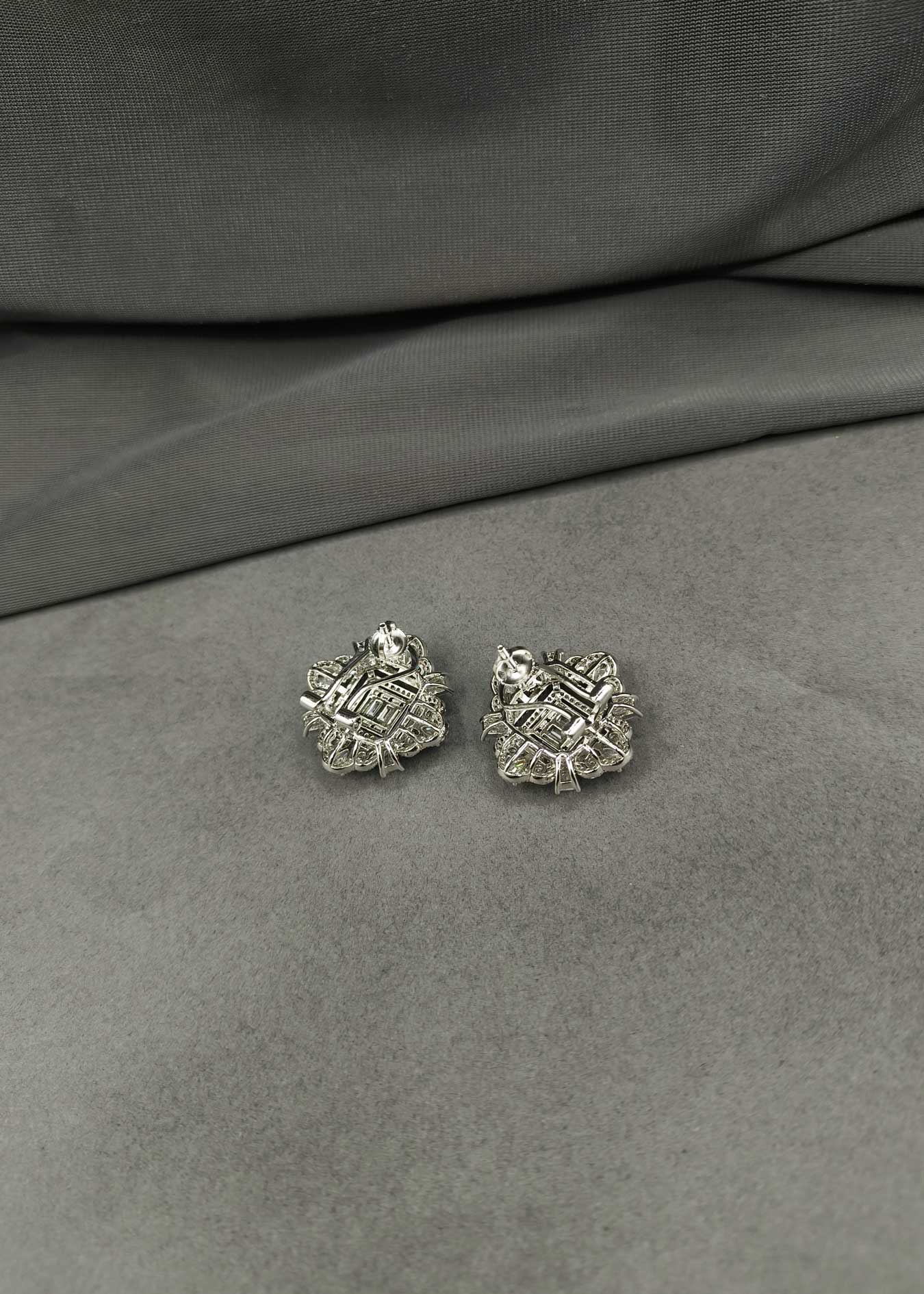 Beautiful Traditional Cubic Zircon Silver Plated Women Earring