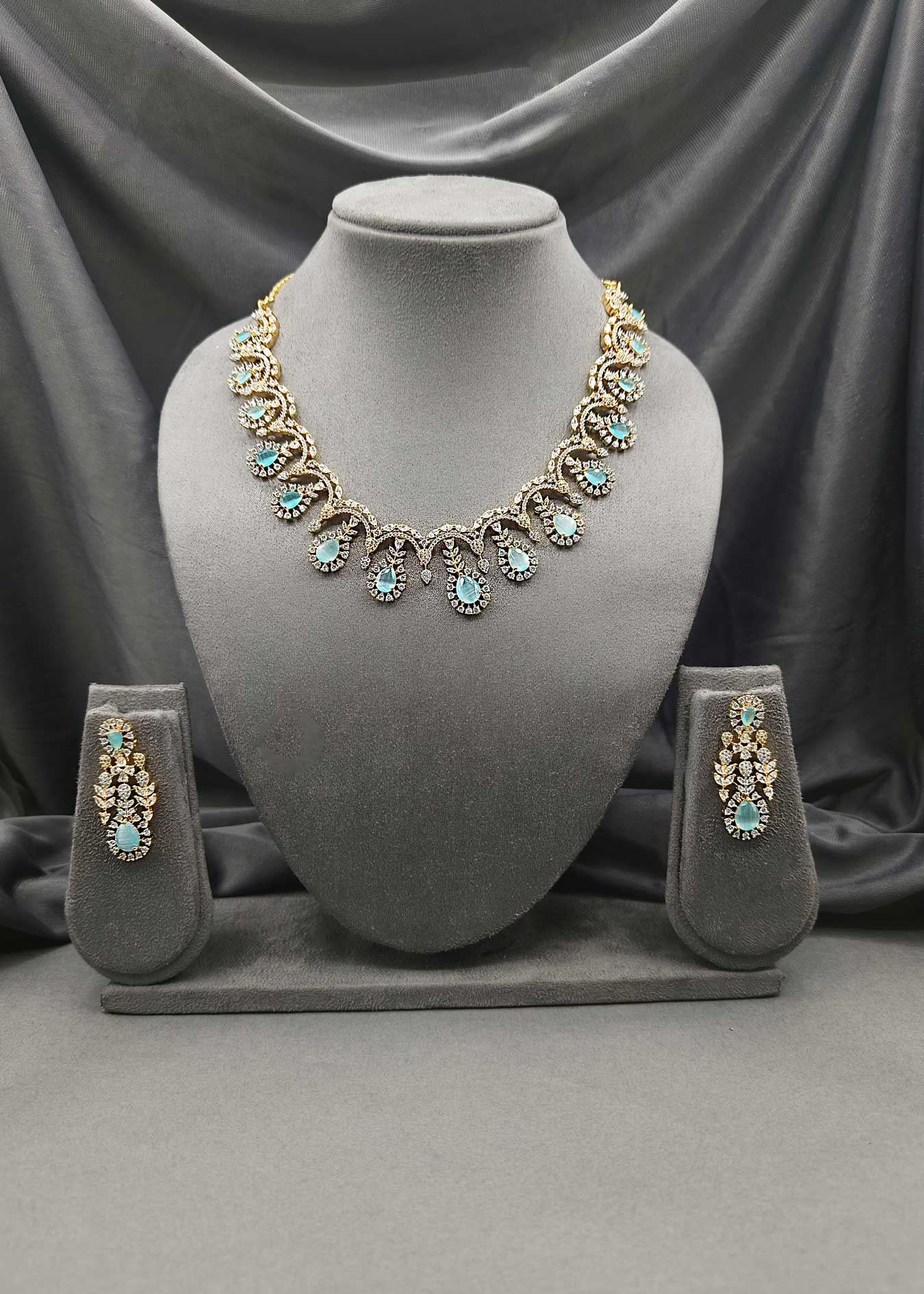 Elegant Cubic Zircon AD Stone Necklace Set