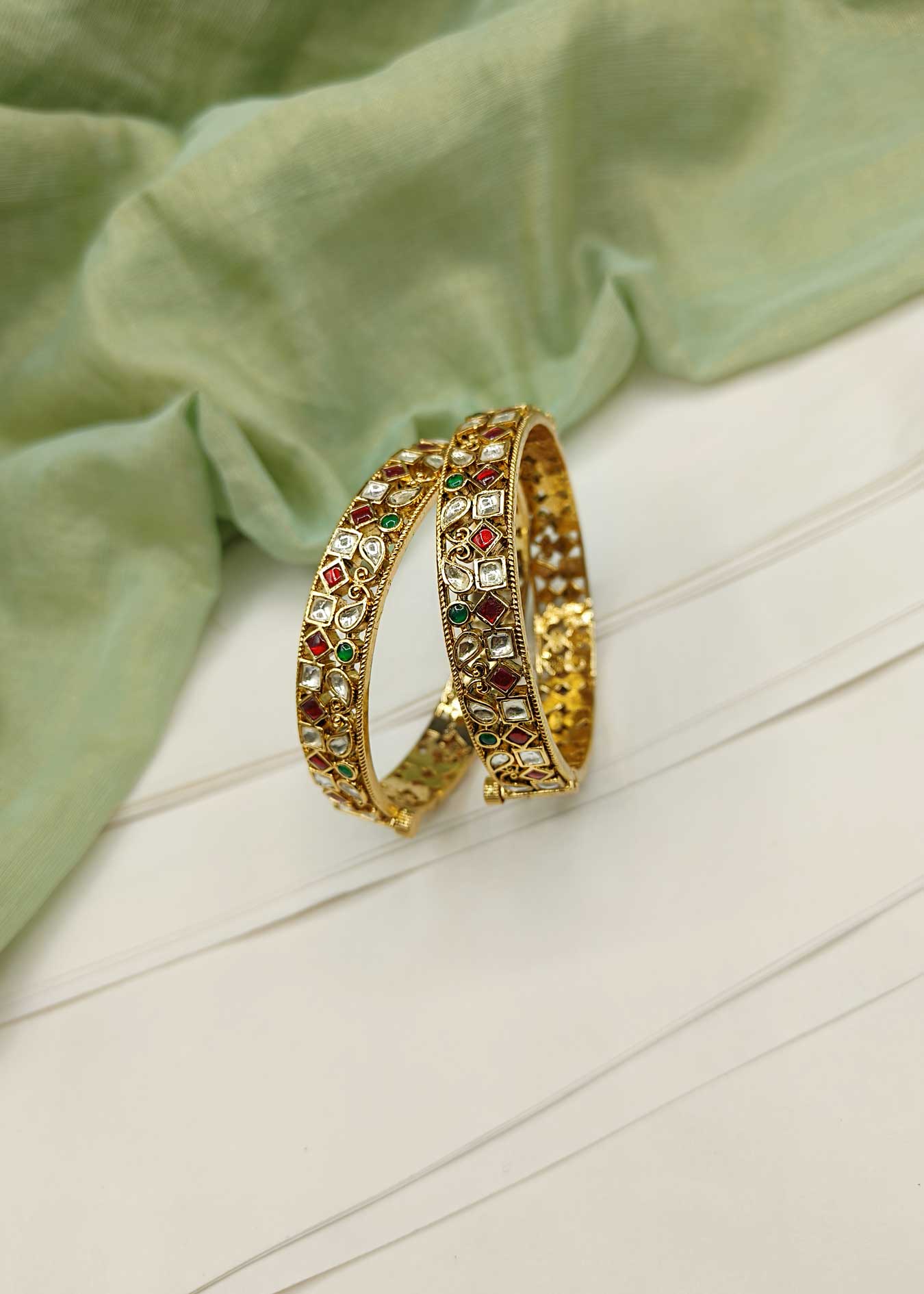 Kundan Bangle