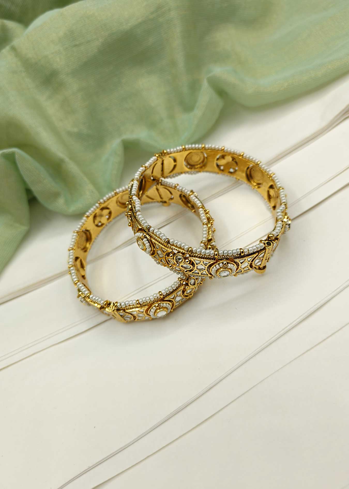 Kundan Bangles