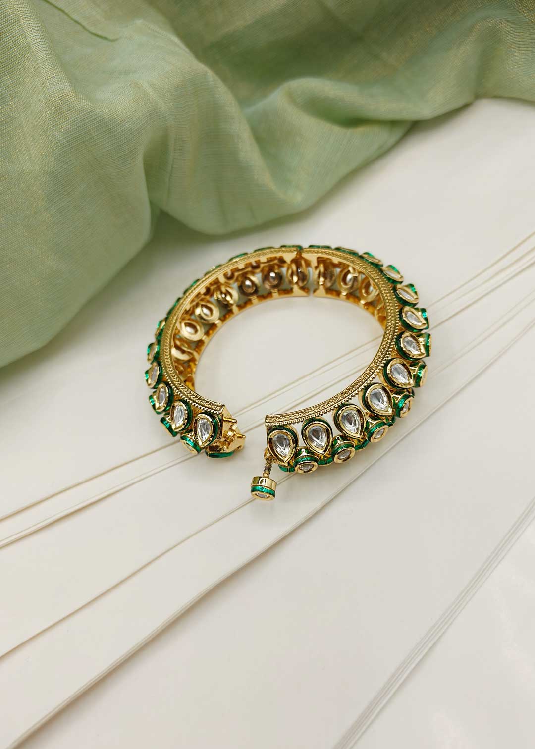 Kundan Bangles