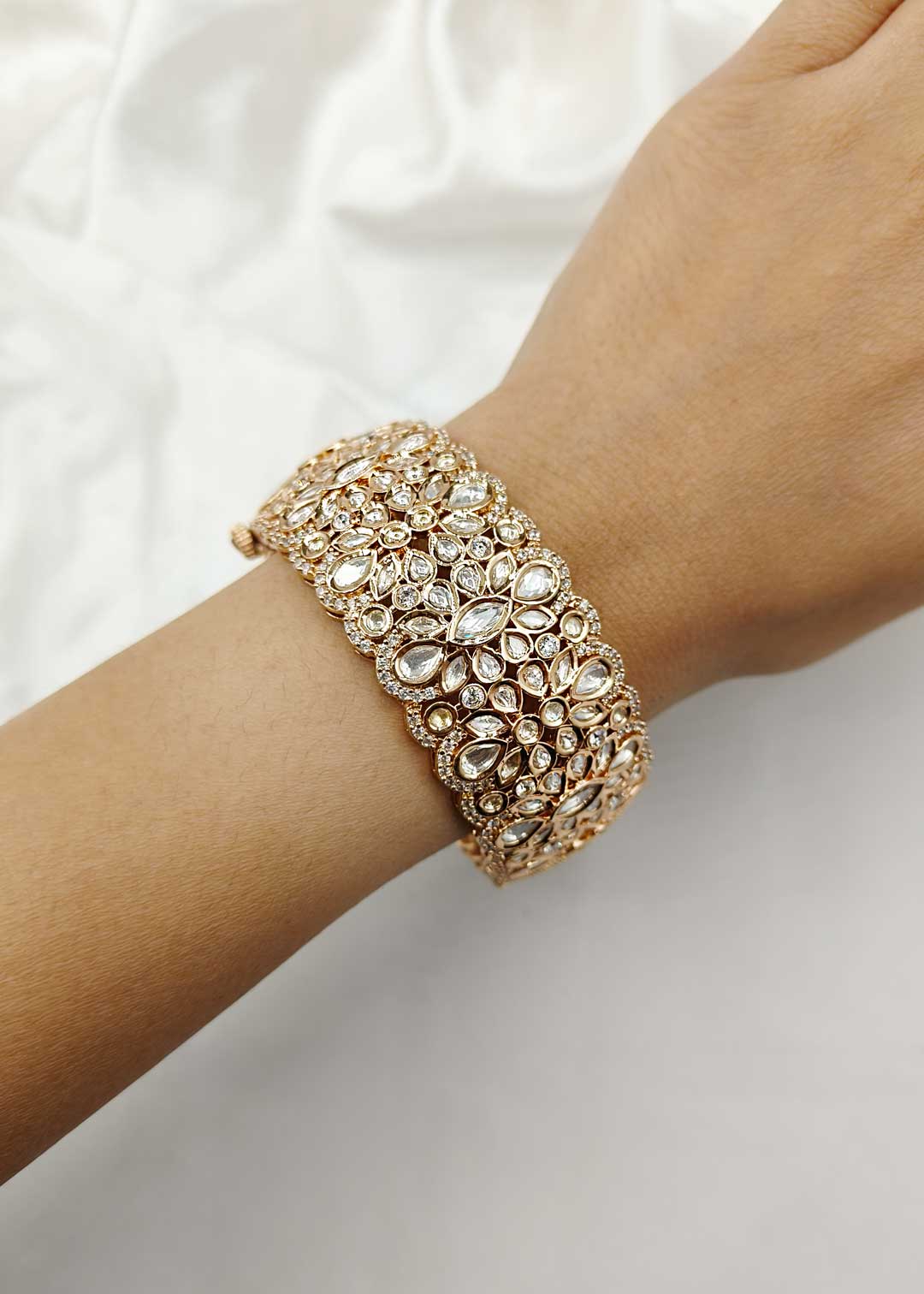 Kundan Bangles