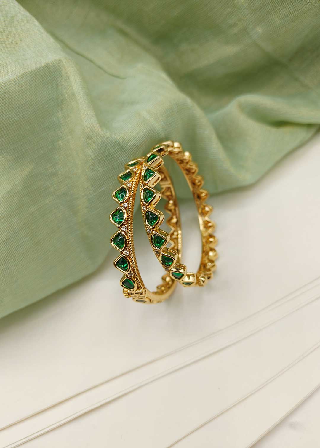 Kundan Bangles