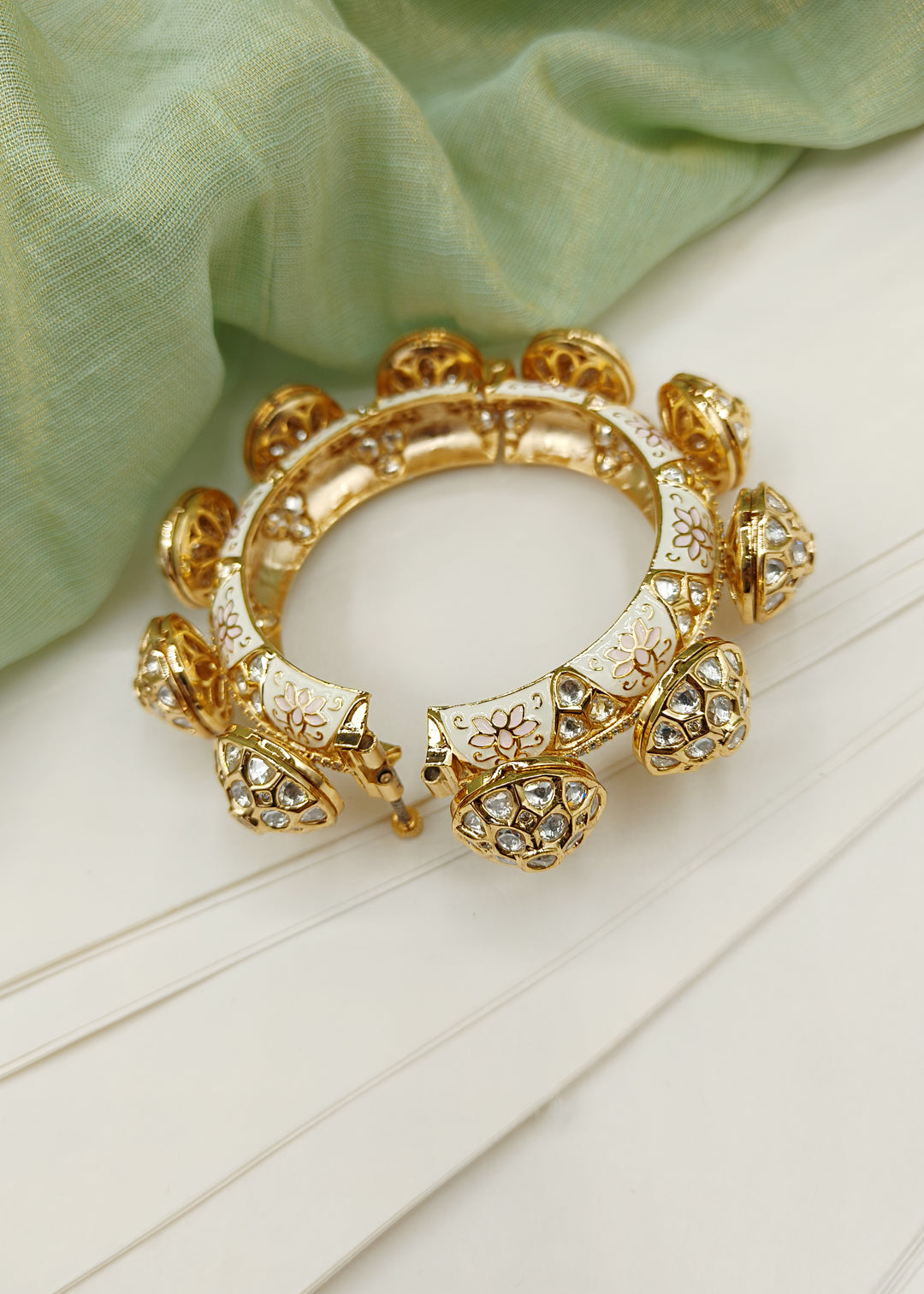 Kundan Bangles