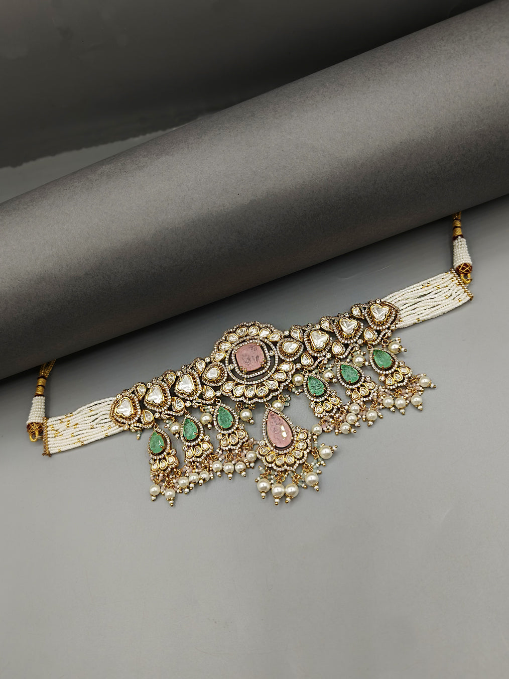 Kundan Chokers