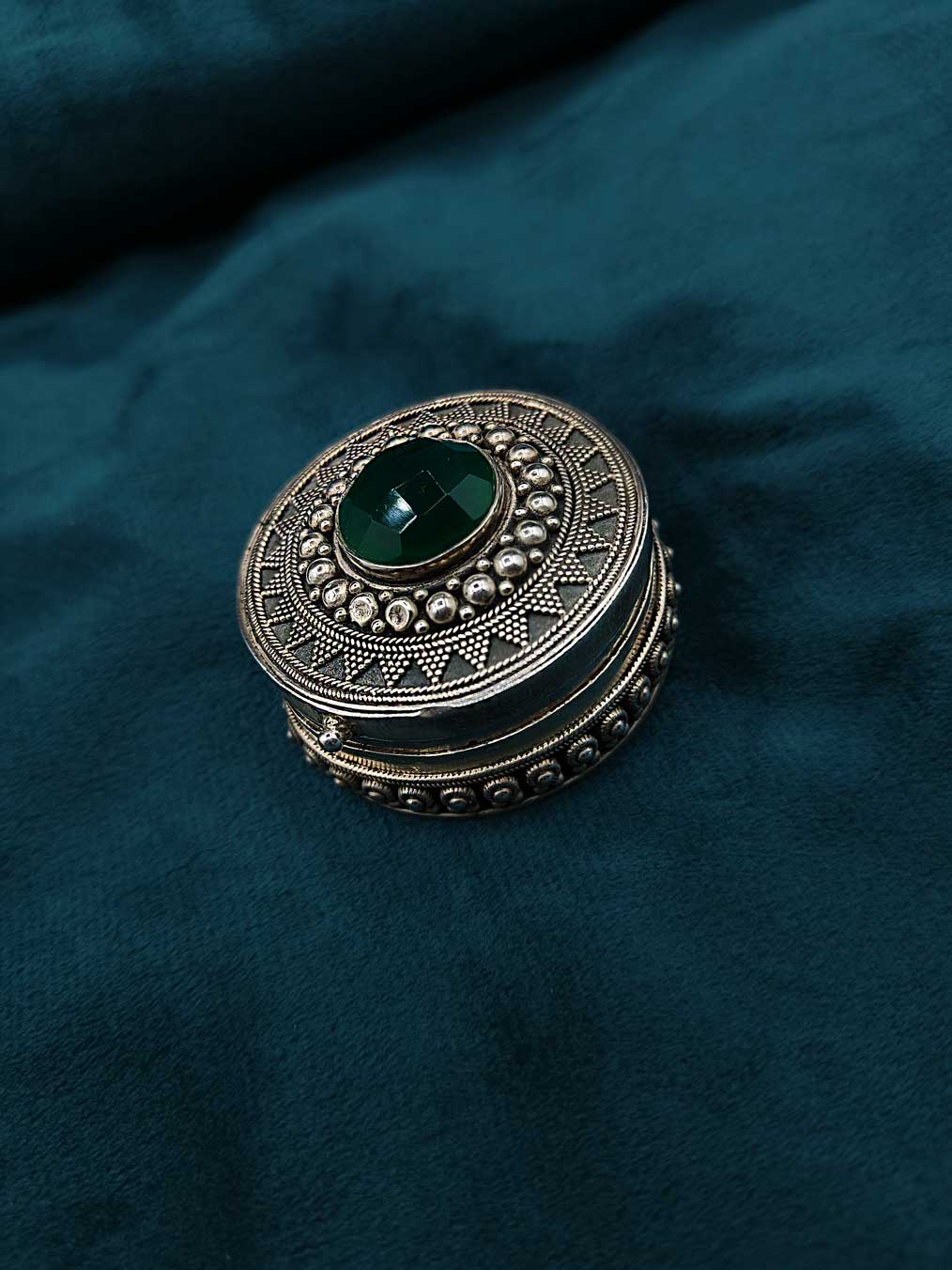 92.5 Sterling Silver Emerald Stone Kumkum Box / Sindoor Box