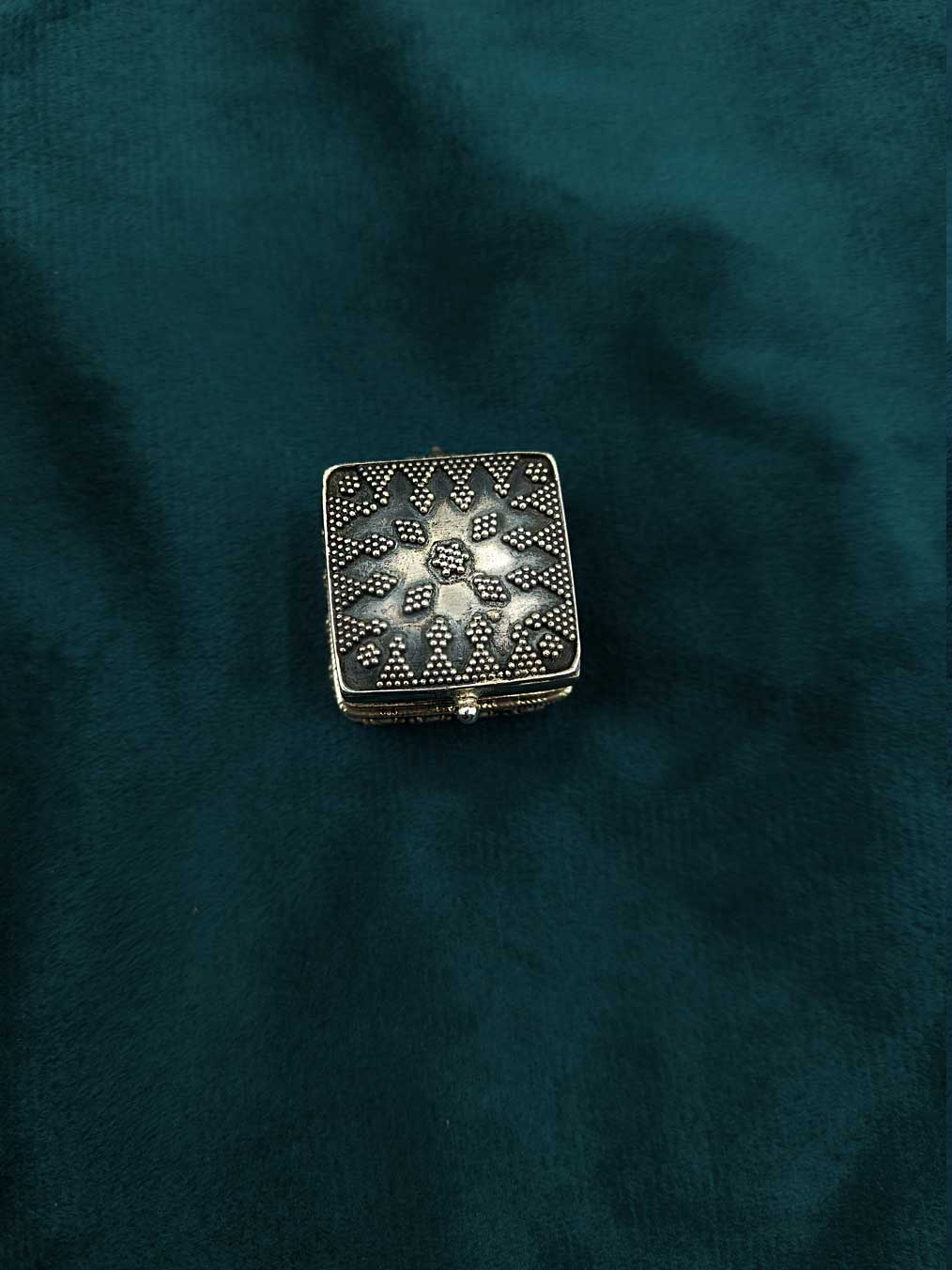 92.5 Sterling Silver Mini Square Shape Kumkum Box / Sindoor Box