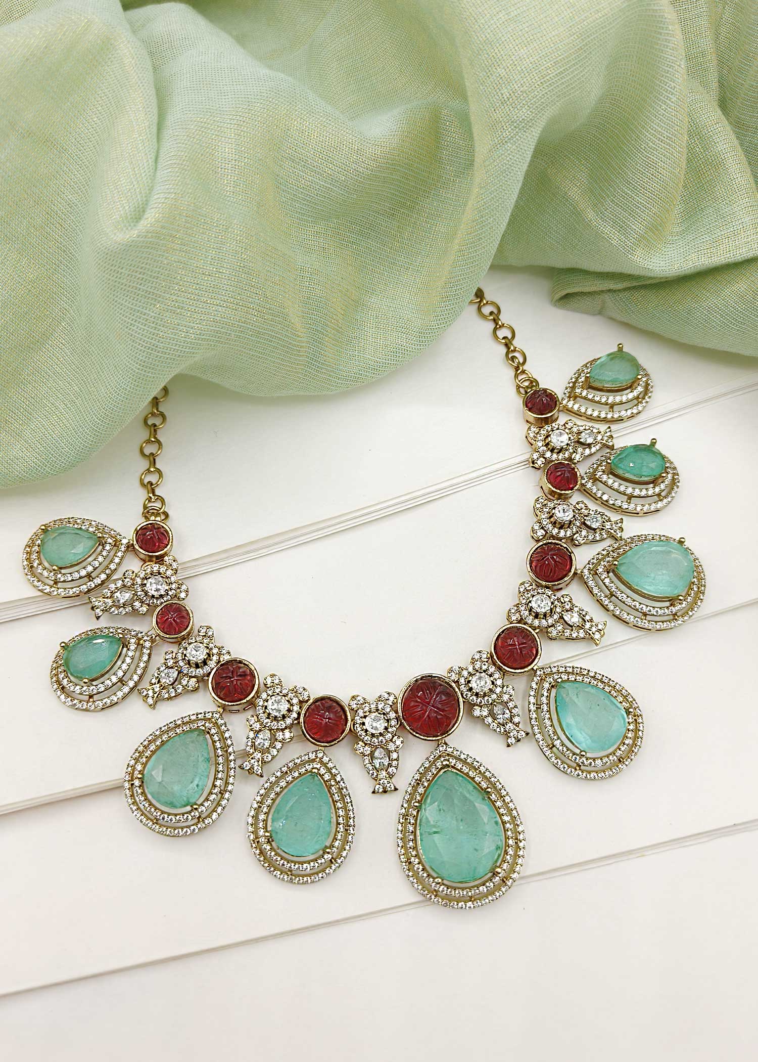 Short Kundan Necklace