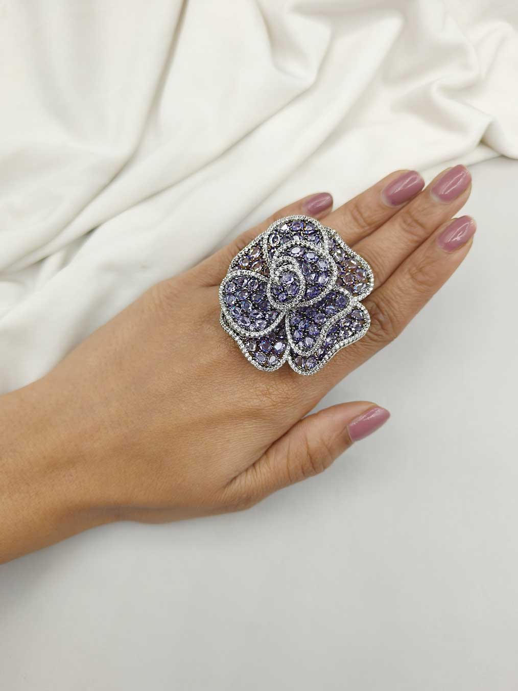 Zircon Finger Ring