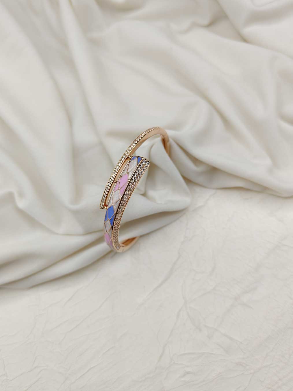 Cubic Zircon With Minakari Rose Gold Plated Kada Bracelet