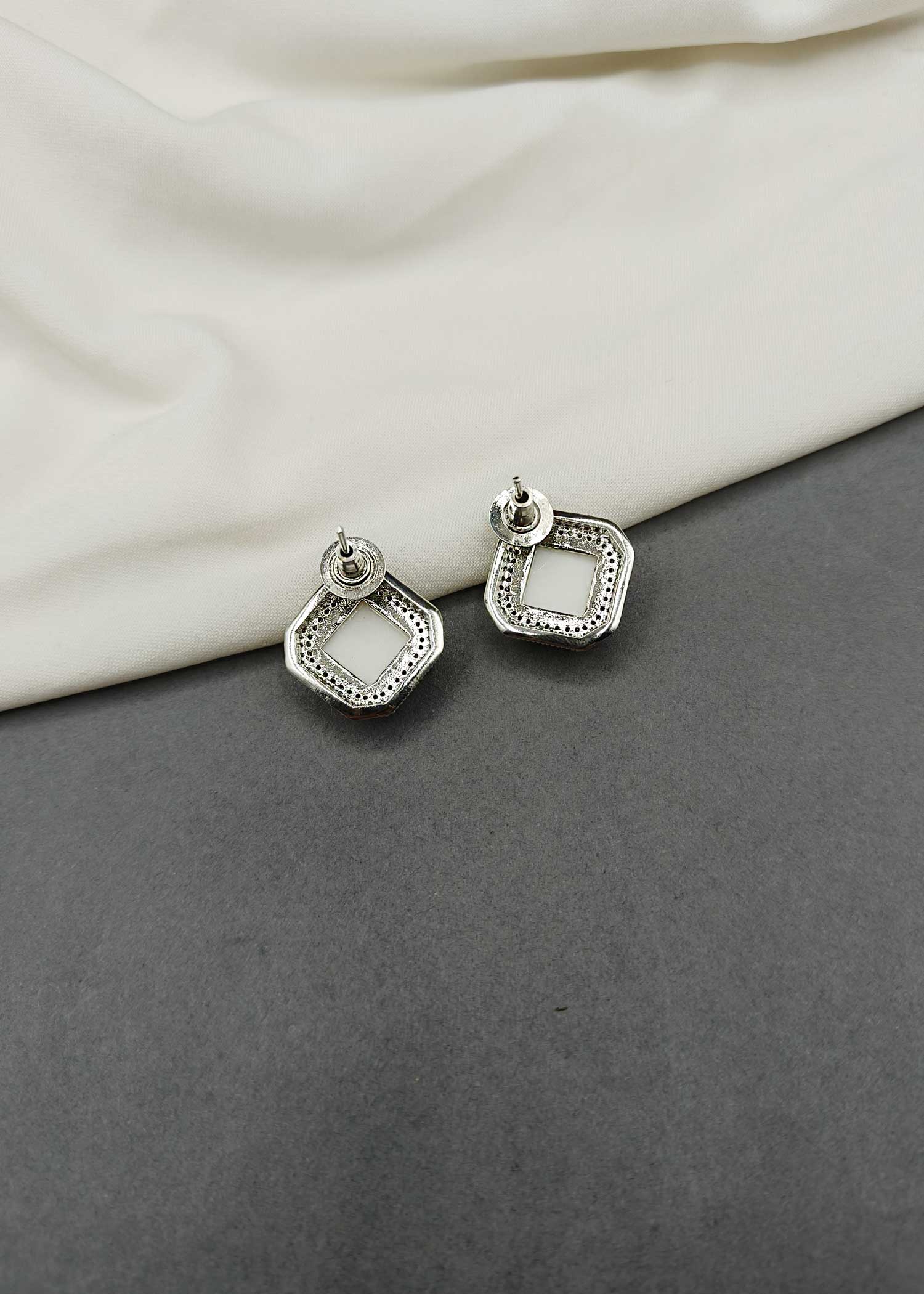 Cubic Zircon Small Pearl Stud Earring