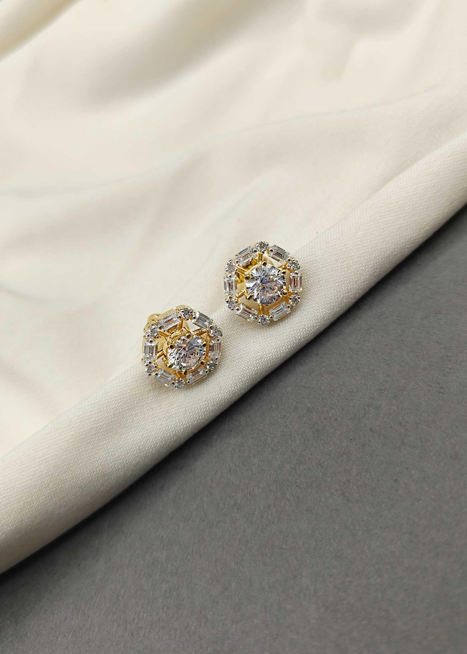 92.5 Sterling Silver Swarovski Stud Earring