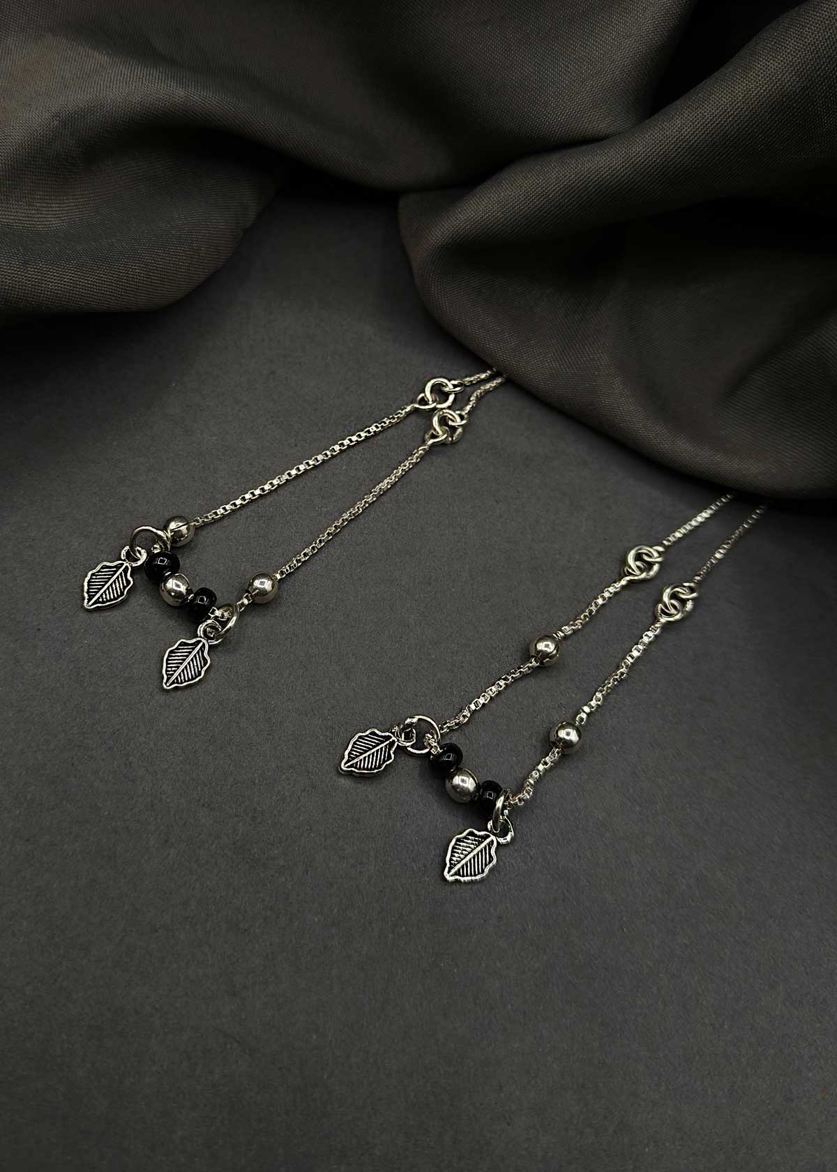 92.5 Sterling Silver Leaf Design Delicate Fully Adjustable Payal/Anklet