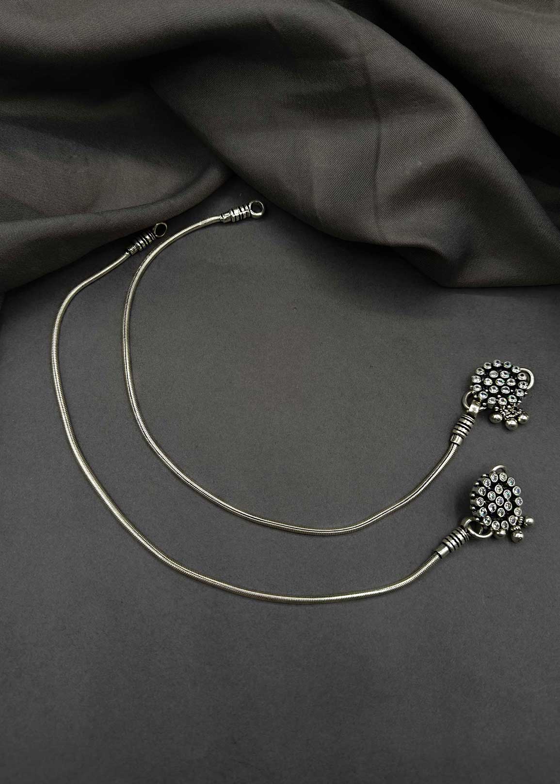 92.5 Sterling Silver Plain Delicate Payal/Anklet