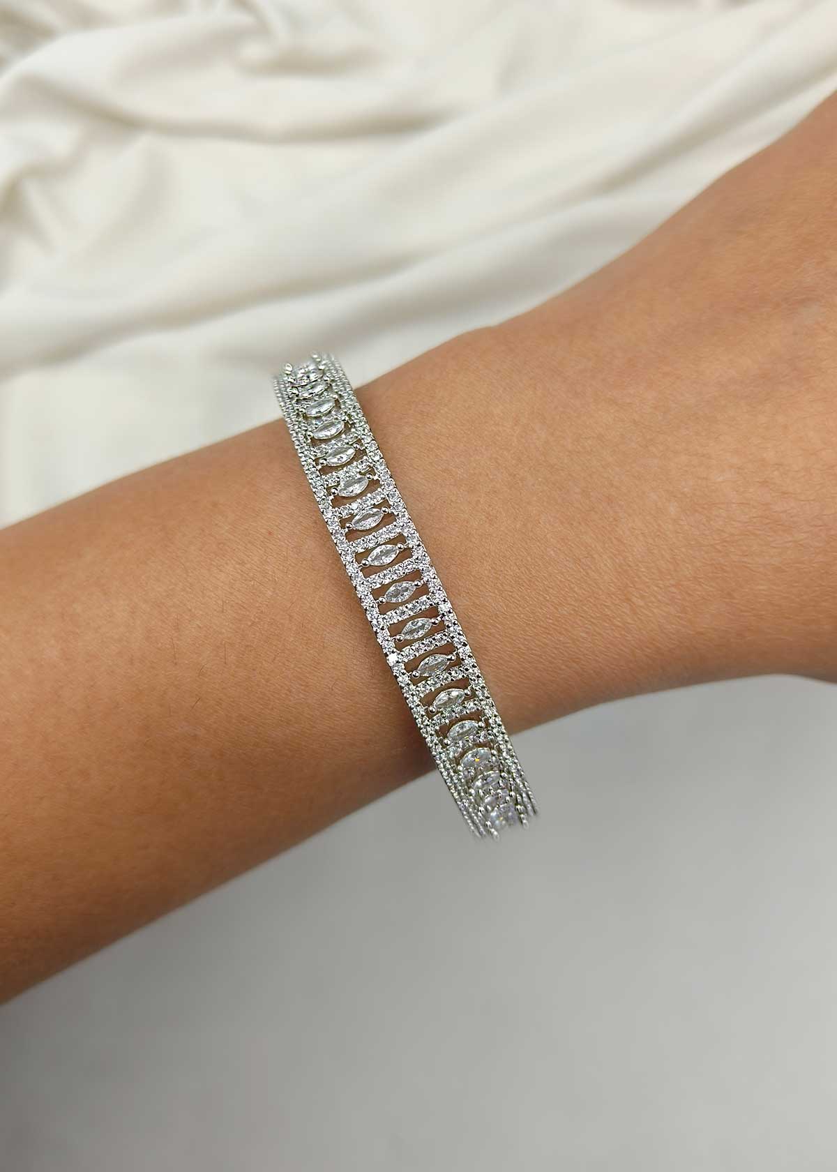 Cubic Zircon With Marquise Stone Bangle (Pair)
