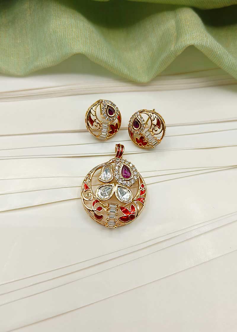 Round Shape Cubic Zircon Kundan Pendant Set