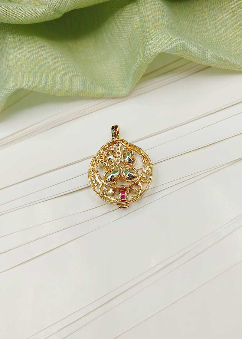 Round Shape Cubic Zircon Kundan Pendant Set