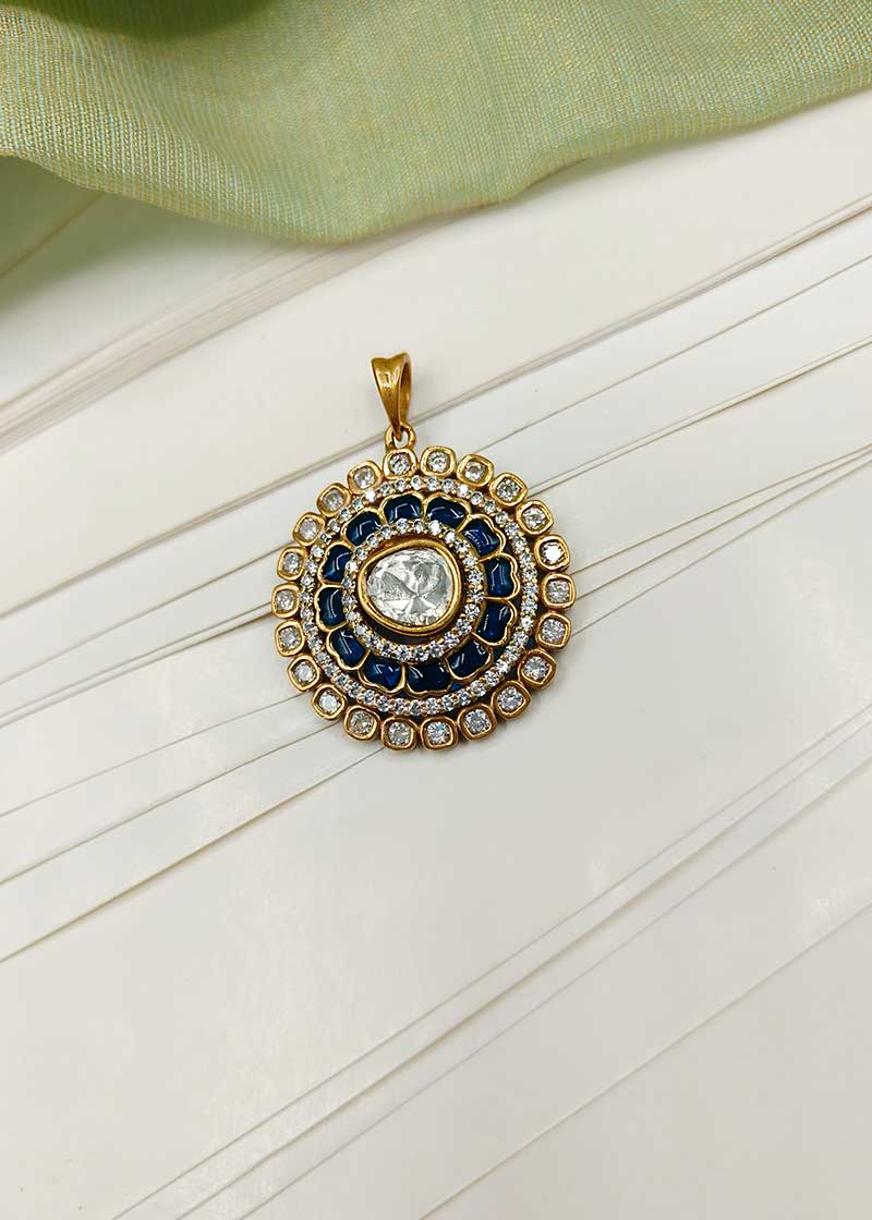 Cubic Zircon Floral Design Gold Plated Kundan Pendant Set