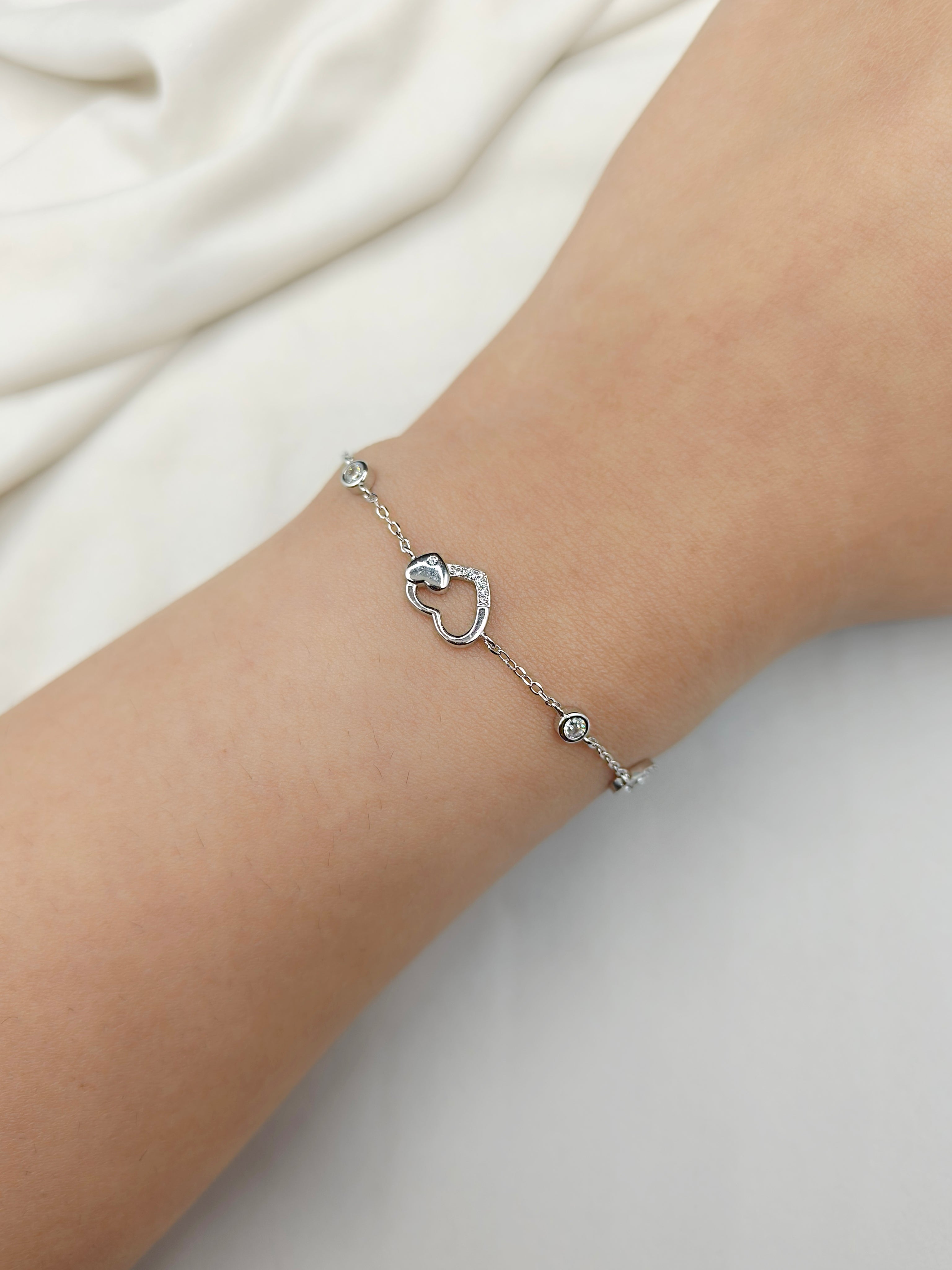92.5 Sterling Silver Heart Shape Women Loose Bracelet