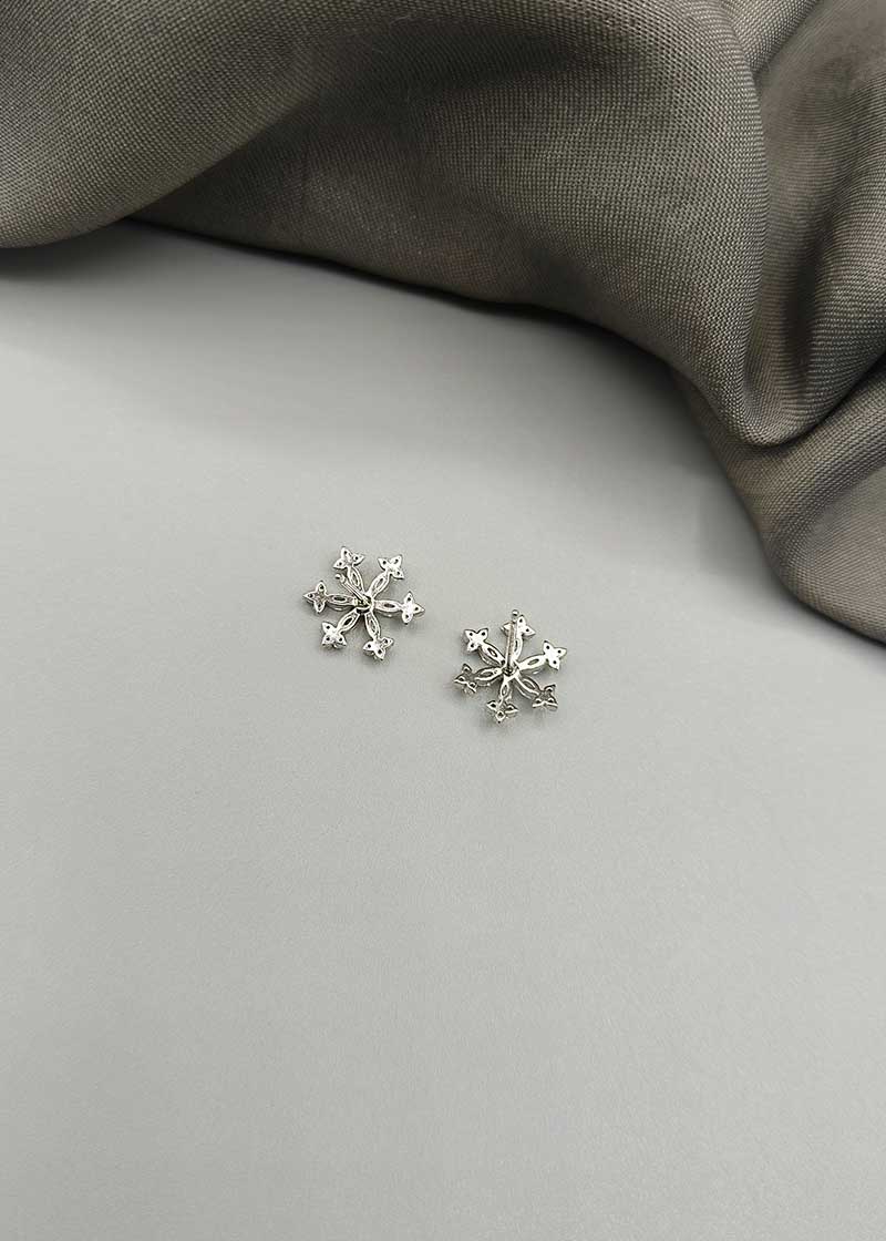 92.5 Sterling Silver Cubic Zircon Floral Design Pendant Set