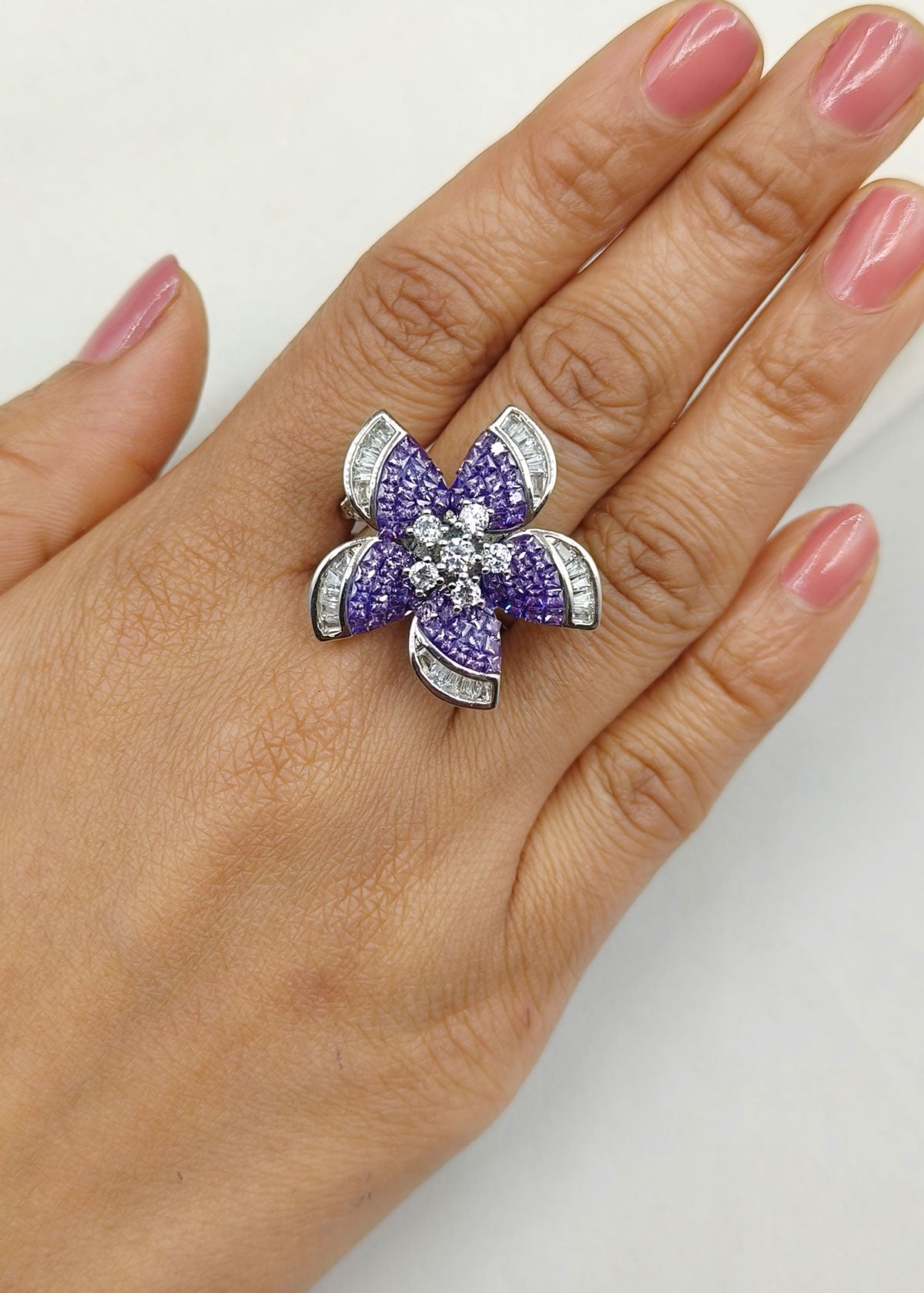 Cubic Zircon Purple Flower Shape Adjustable Silver Plated Big Finger Ring
