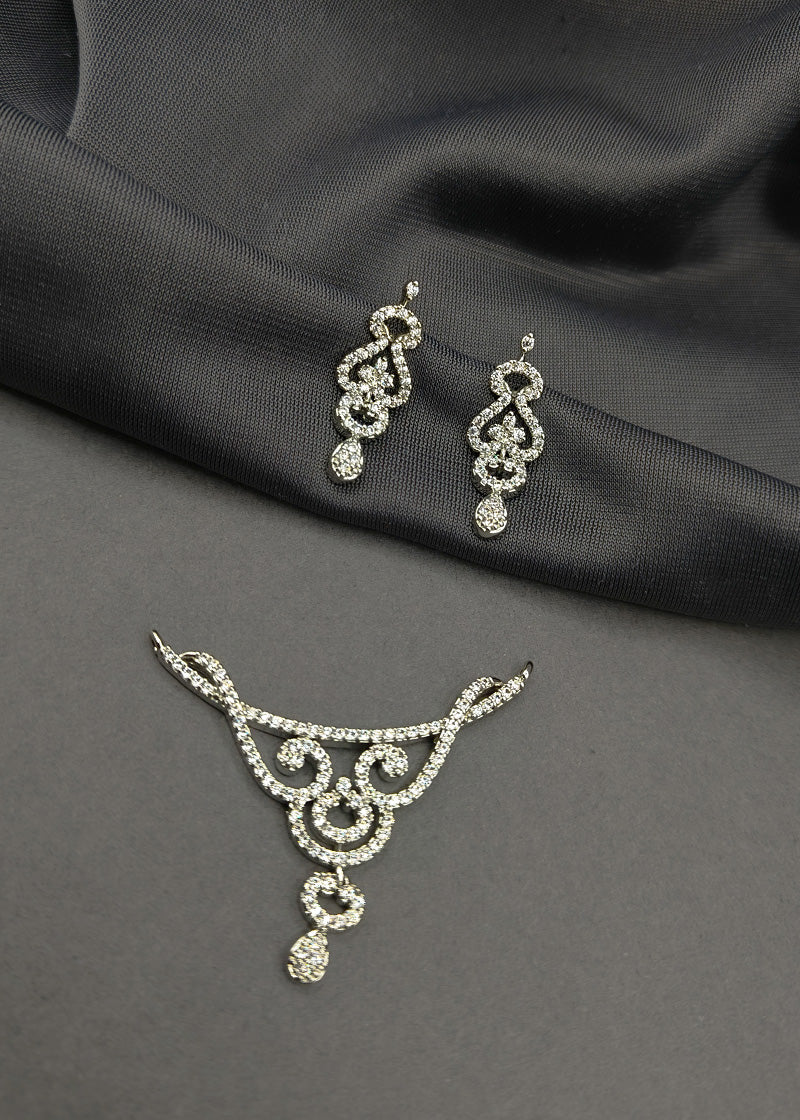 Stylish Cubic Zircon Silver Plated Mangalsutra Pendant set