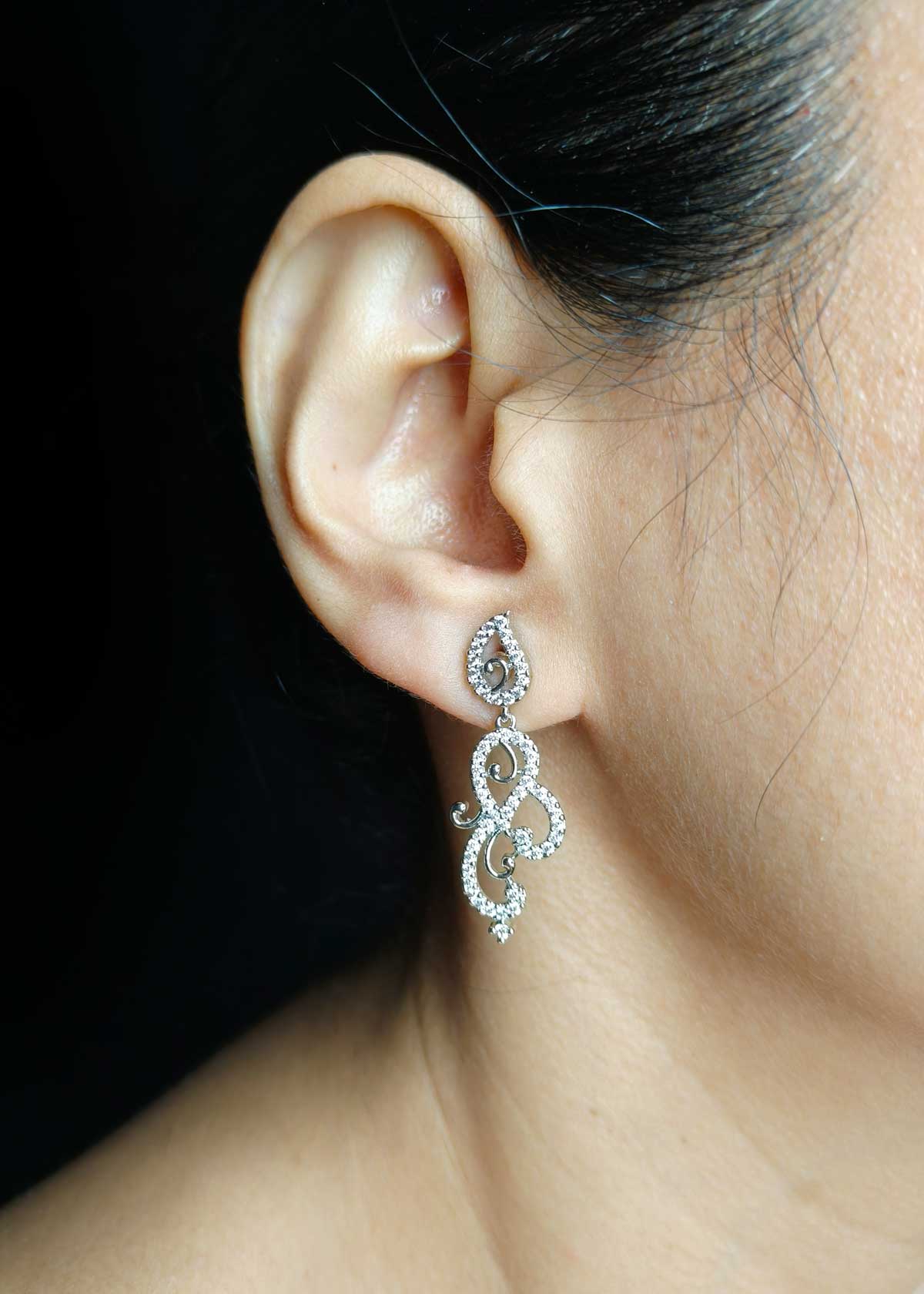 Stylish Cubic Zircon Silver Plated Mangalsutra Pendant set