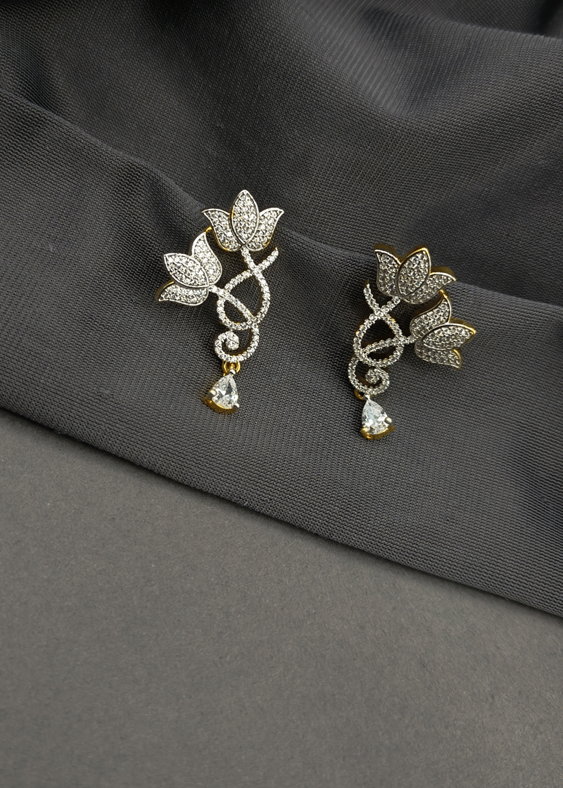 Designer Lotus Shaped Cubic Zircon Mangalsutra Pendant set