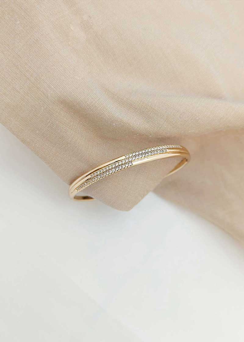 Gold Plated Finest Quality Cubic Zircon Openable Kada Bracelet